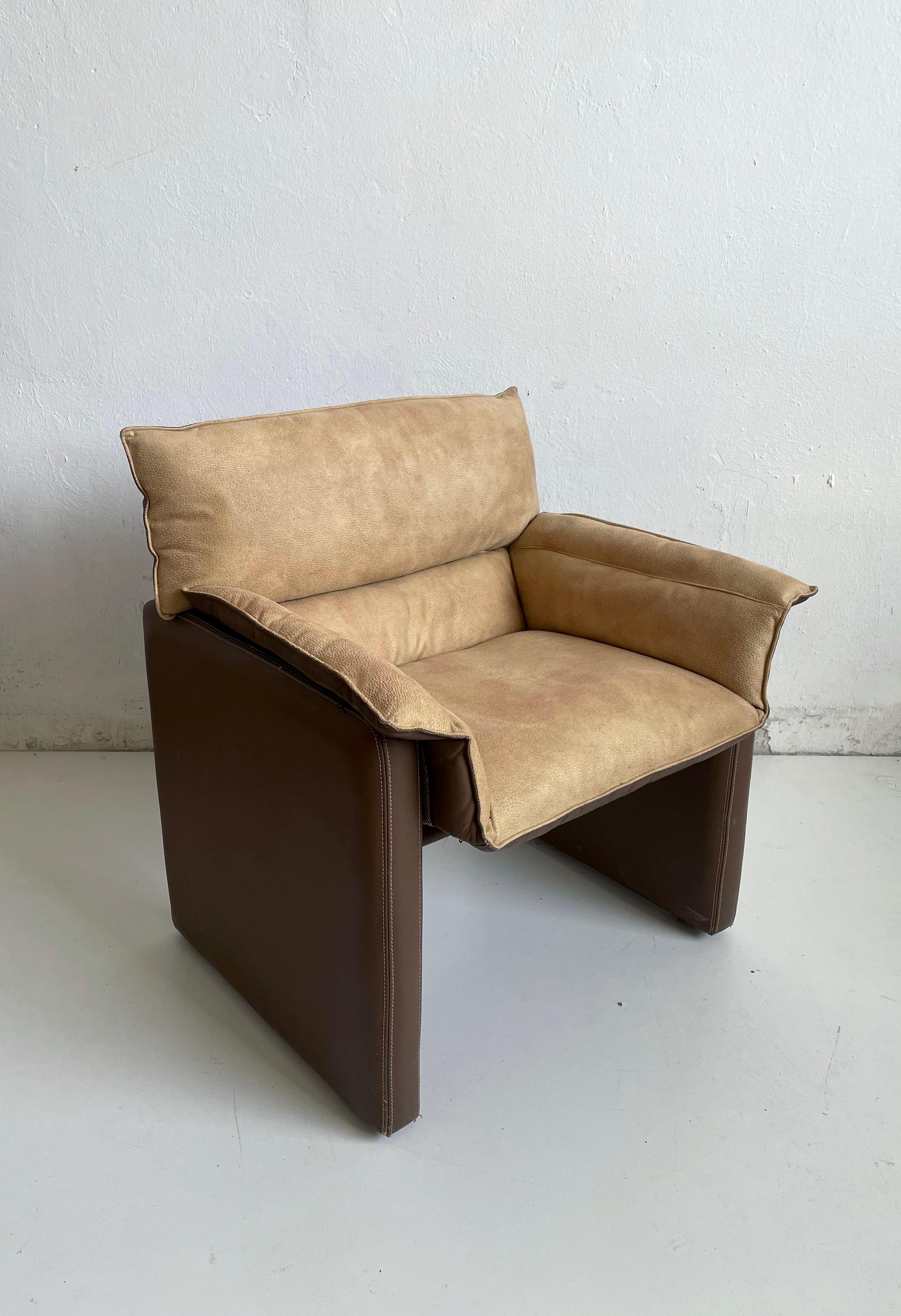 20ième siècle Chaise de salle à manger Safari en daim et cuir, Carlo Bartoli pour Rossi di Albizzate, années 80 en vente