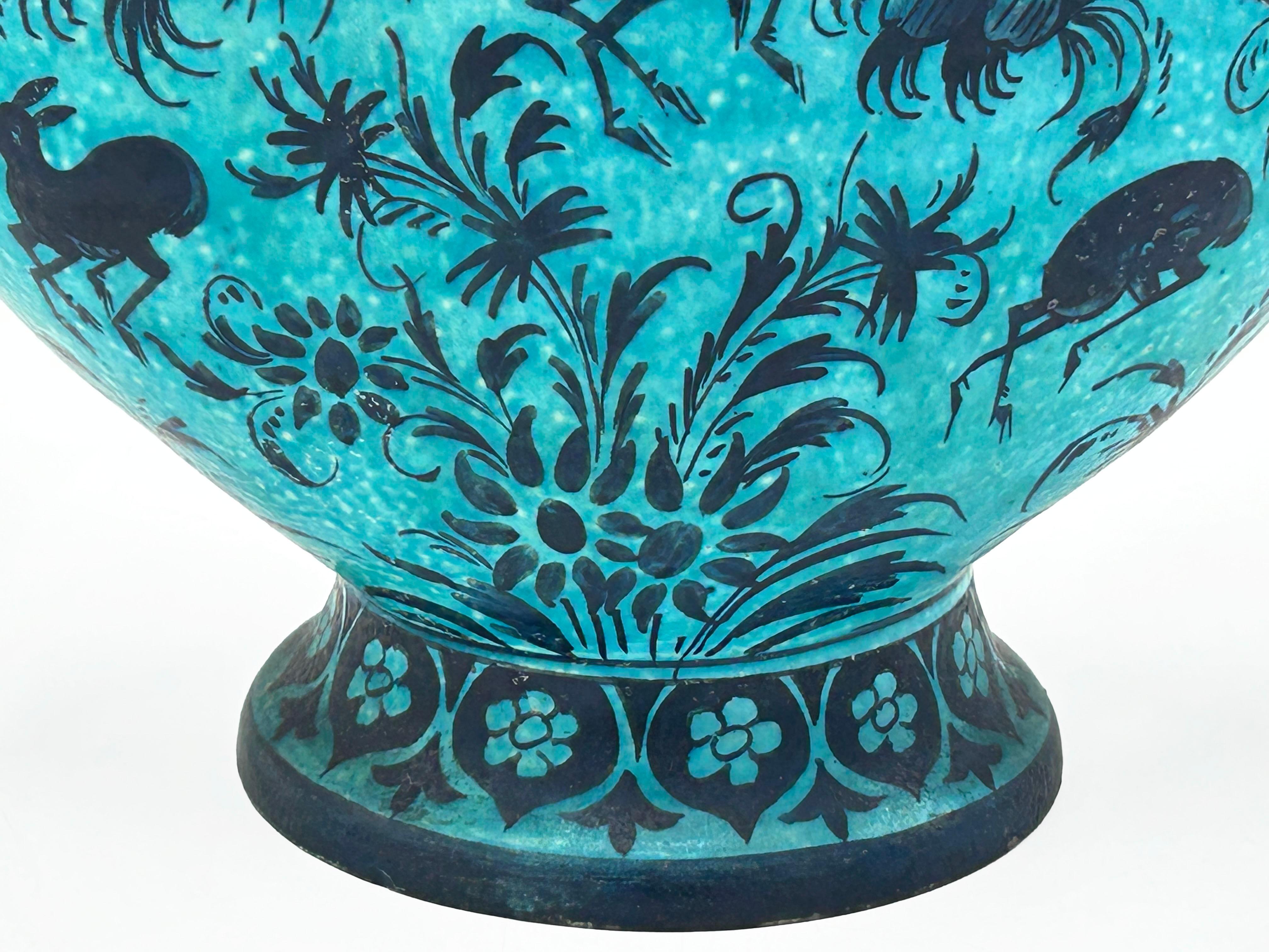 Hand-Crafted Safavid-style porcelain vase of Samson For Sale