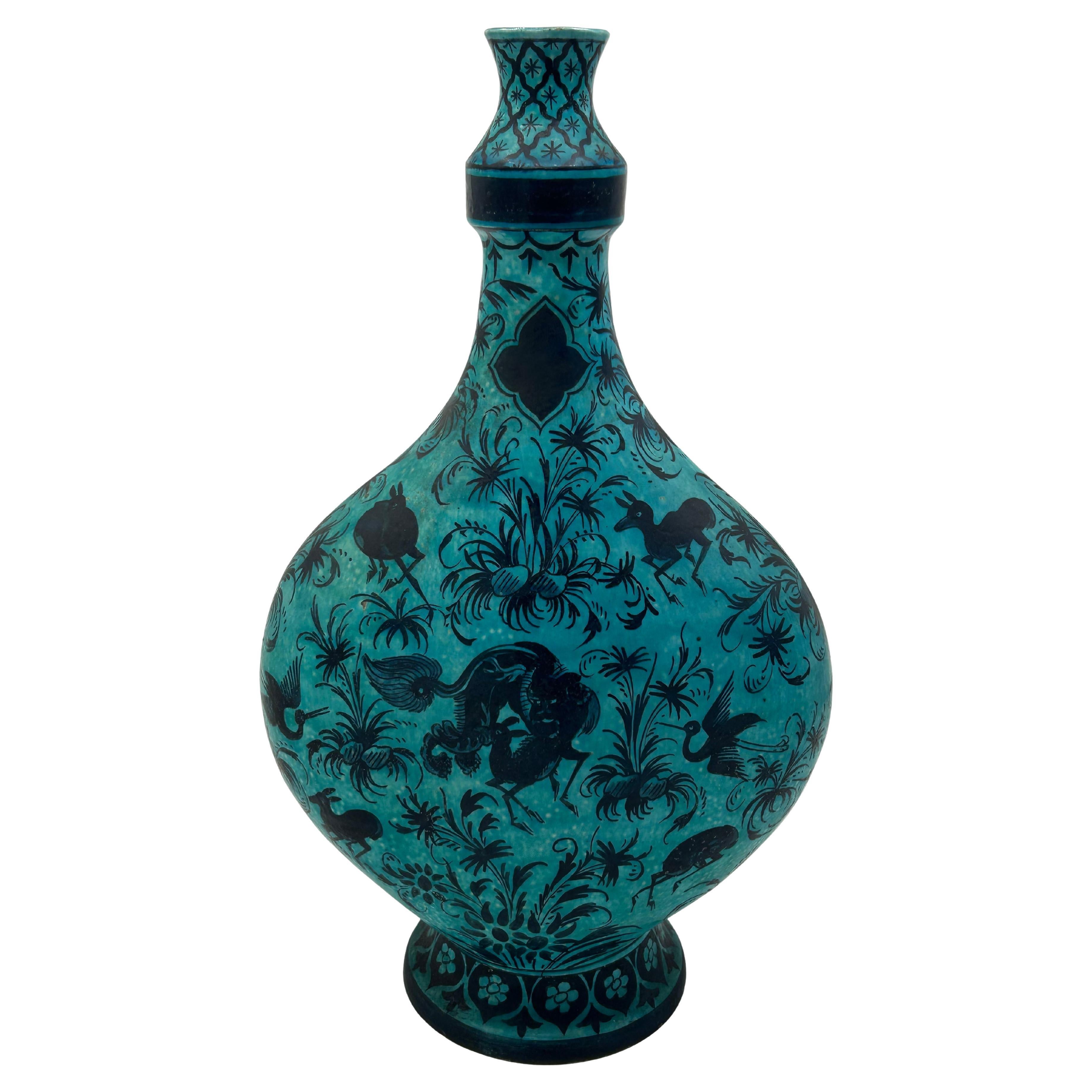 Safavid-style porcelain vase of Samson