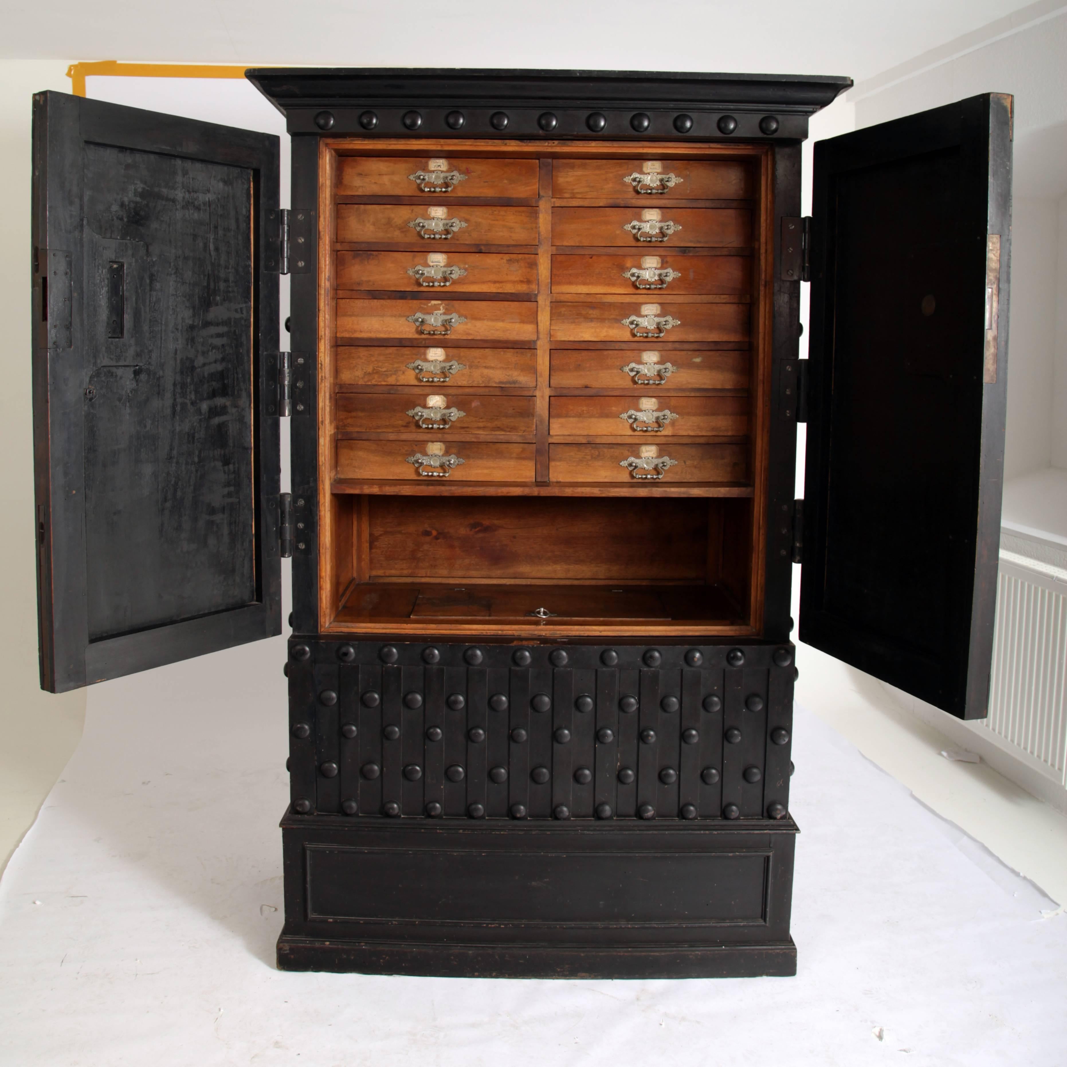 Safe Cabinet, Italy, Second Half of the 19th Century 3