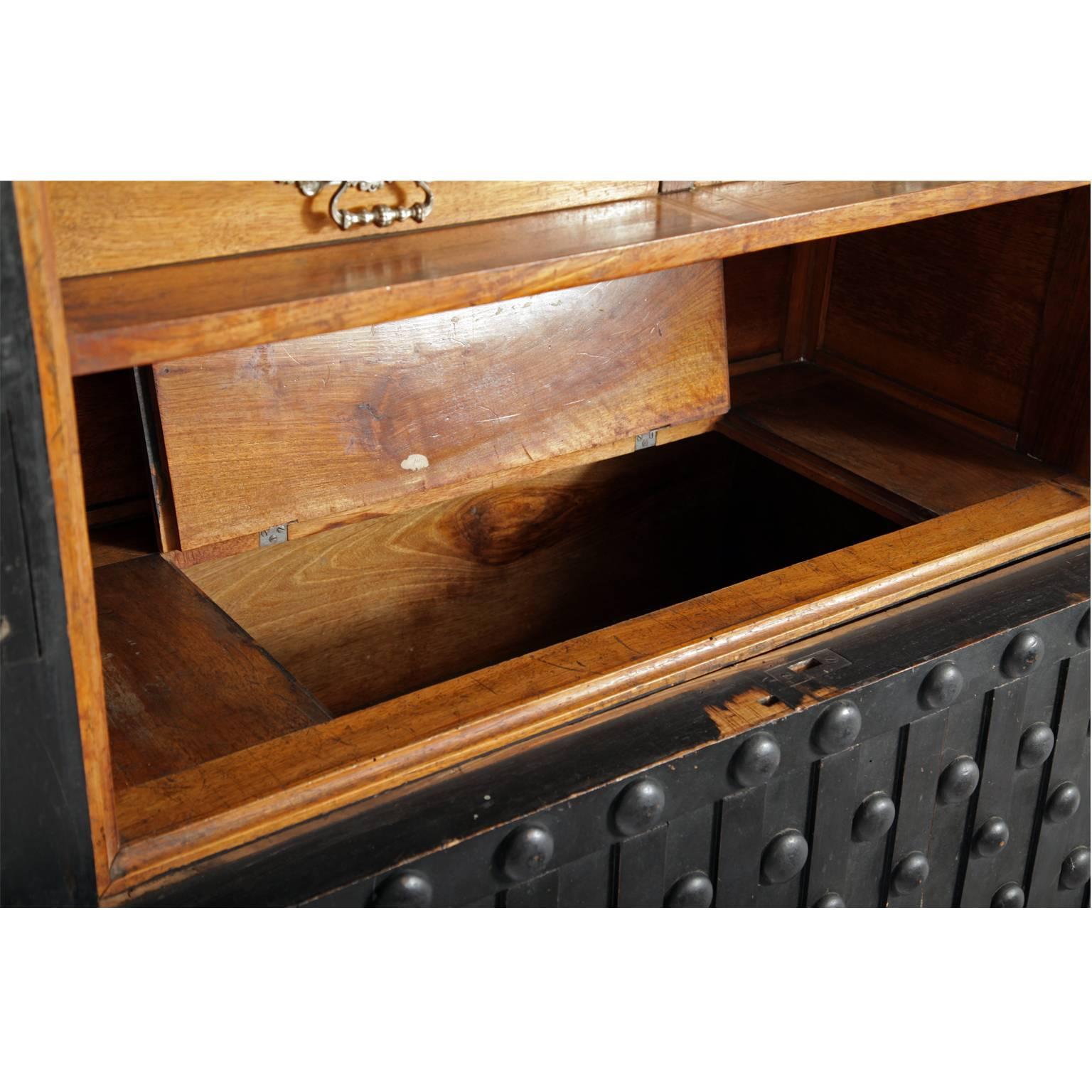 Safe Cabinet, Italy, Second Half of the 19th Century In Excellent Condition In Greding, DE
