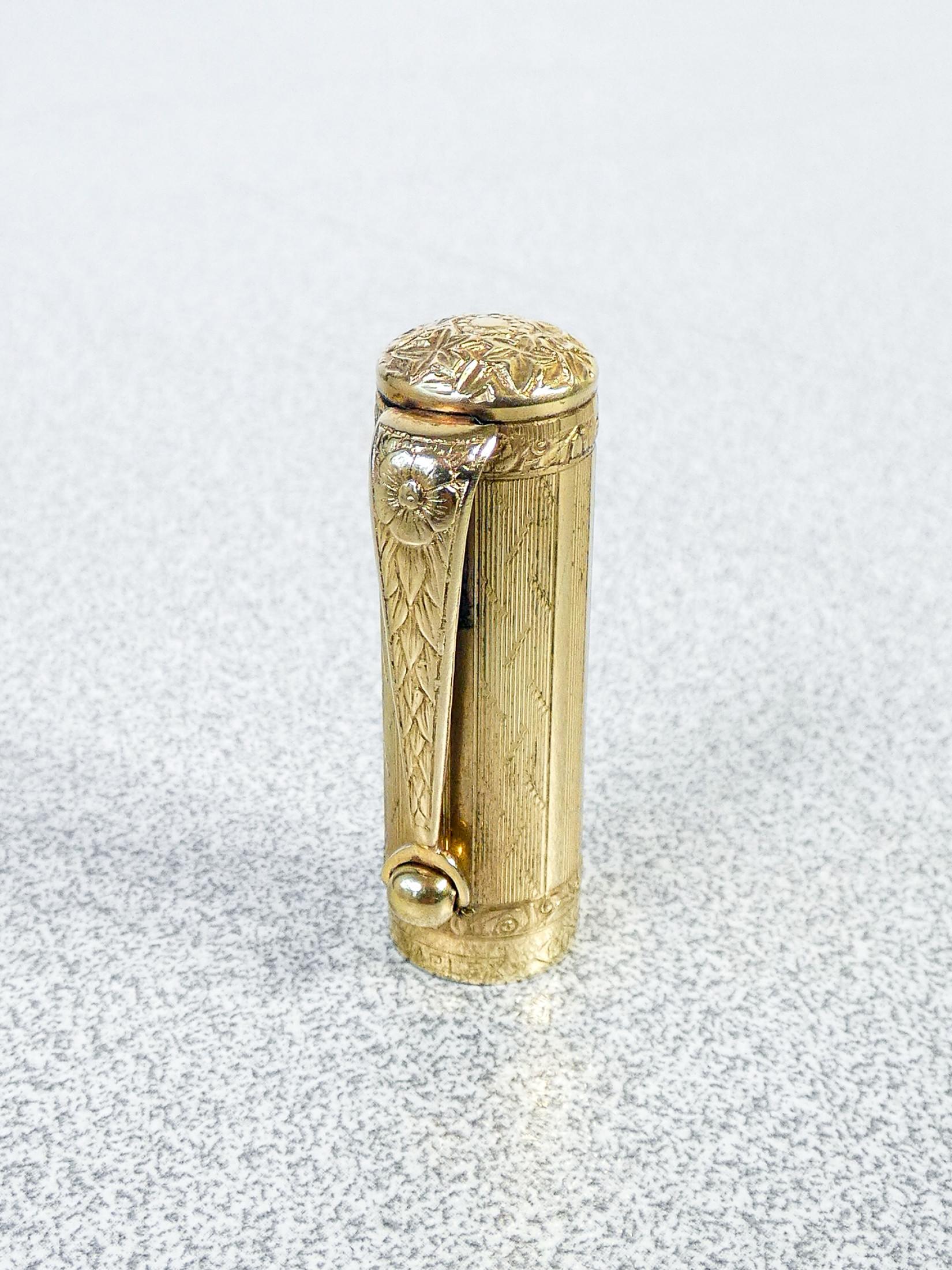 Early 20th Century Safety fountain pen with retractable nib. SIMPLEX, gold laminated. 1920s