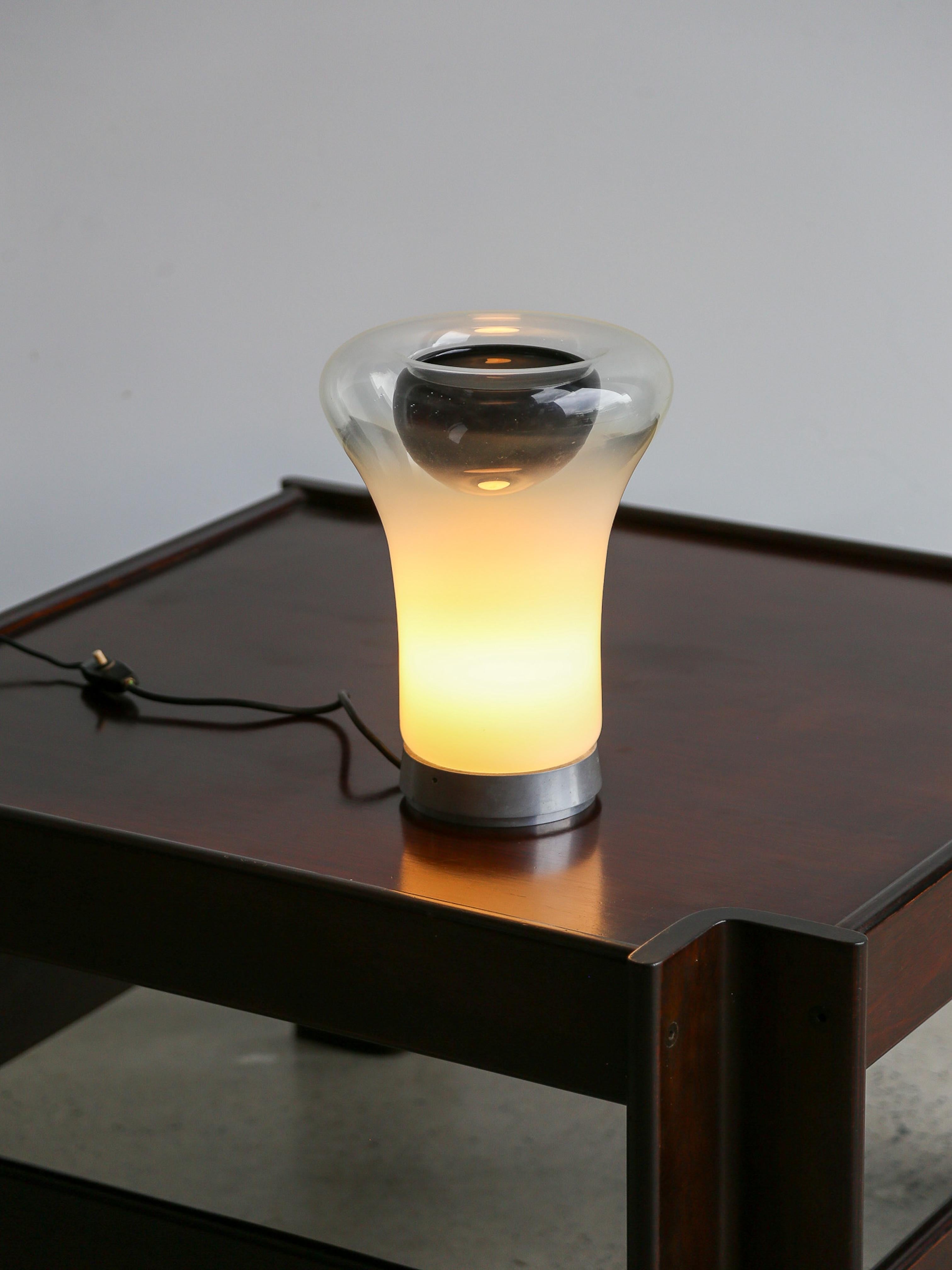 Italian Saffo Table Lamp by Angelo Mangiarotti for Artemide in Murano Glass 1960s