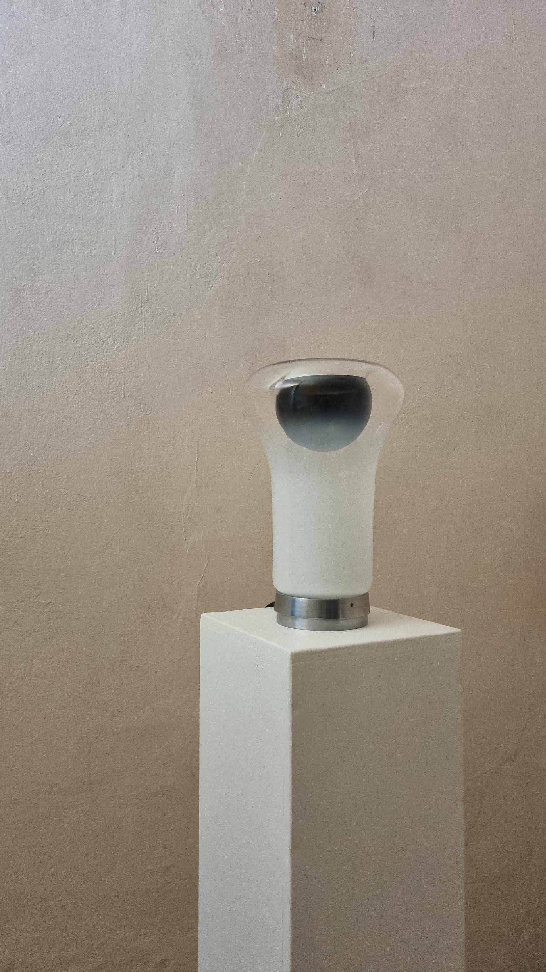 italien Lampe à poser Saffo conçue par Angelo Mangiarotti pour Artemide, 1967 en vente