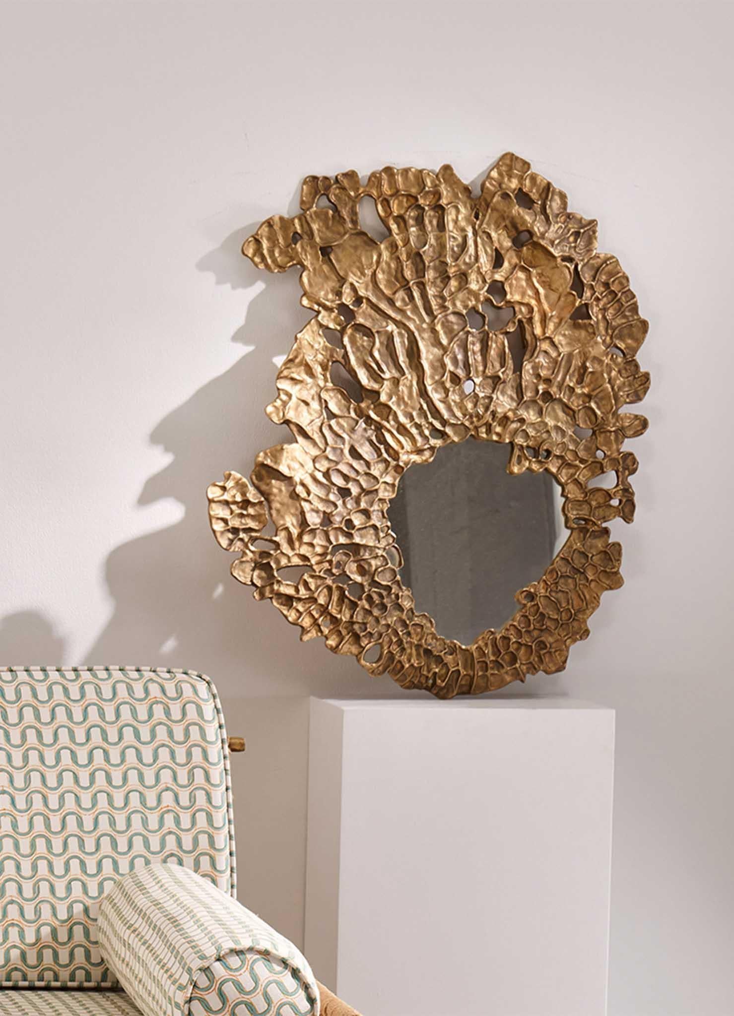 Saffron Gold Mirror Round in Brass, Viya by Vikram Goyal For Sale 1