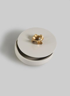 Saffron Trinket Box Ecru in Lacquer Wood & Brass, Viya By Vikram Goyal