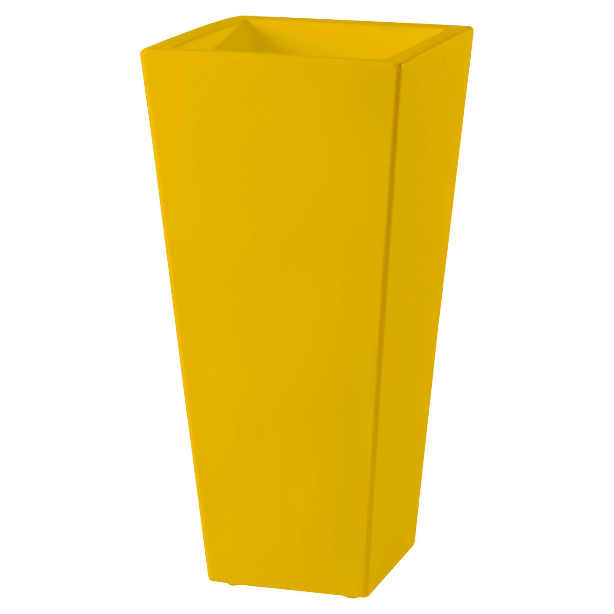 Saffron Yellow 44 Y Pot by SLIDE Studio