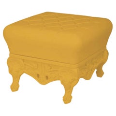 Pouf Piccolo Principe dell'Amore giallo zafferano di Moro, Pigatti