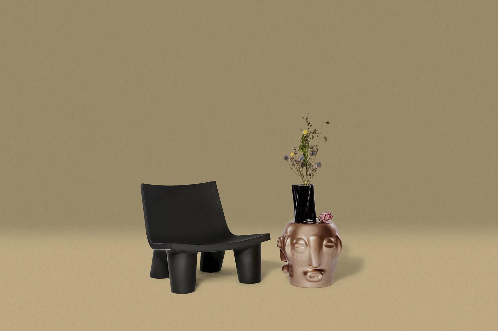 XXIe siècle et contemporain Chaise basse Lita jaune safran de OTTO Studio en vente