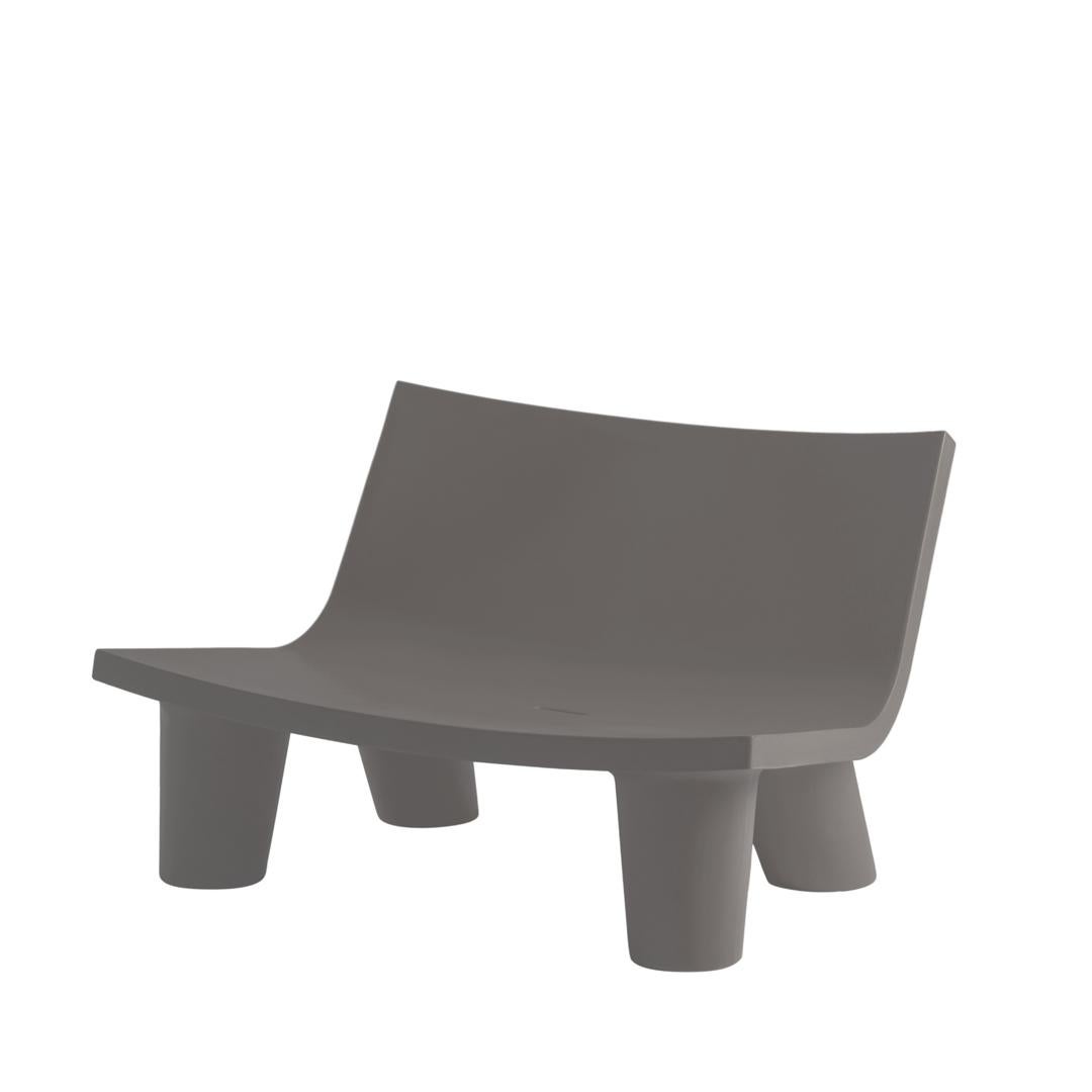 Sofá Bajo Lita Love Amarillo Azafrán by OTTO Studio Siglo XXI y contemporáneo en venta
