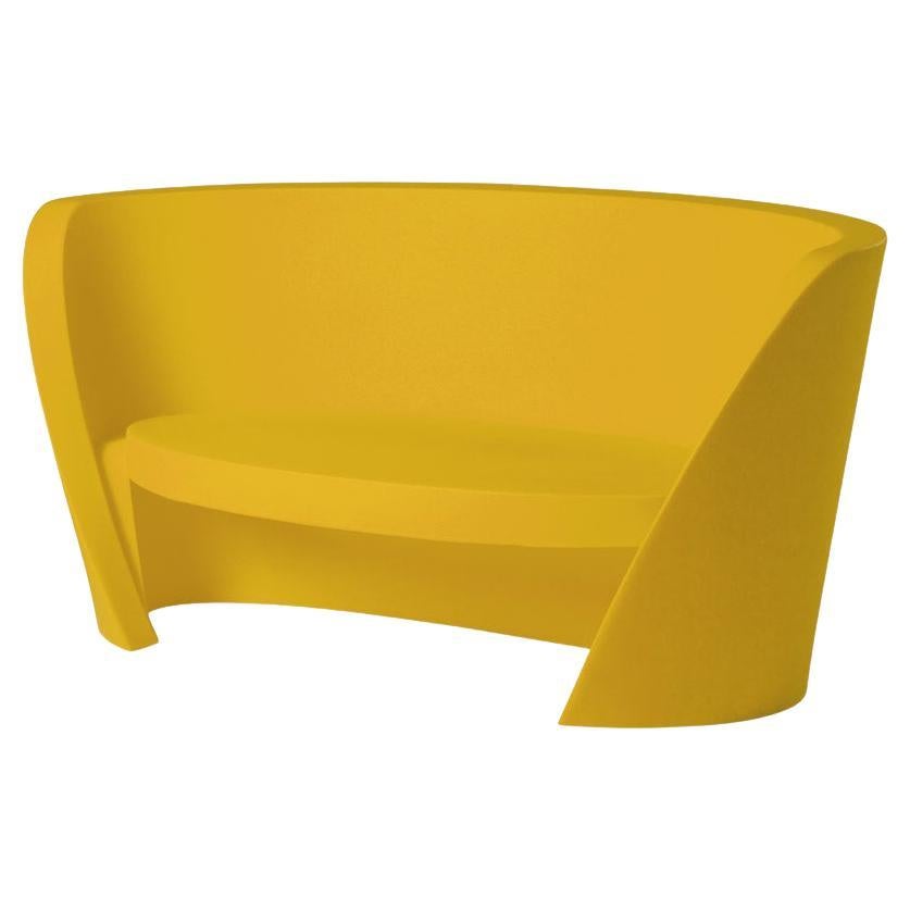 Canapé RAP jaune safran par Karim Rashid