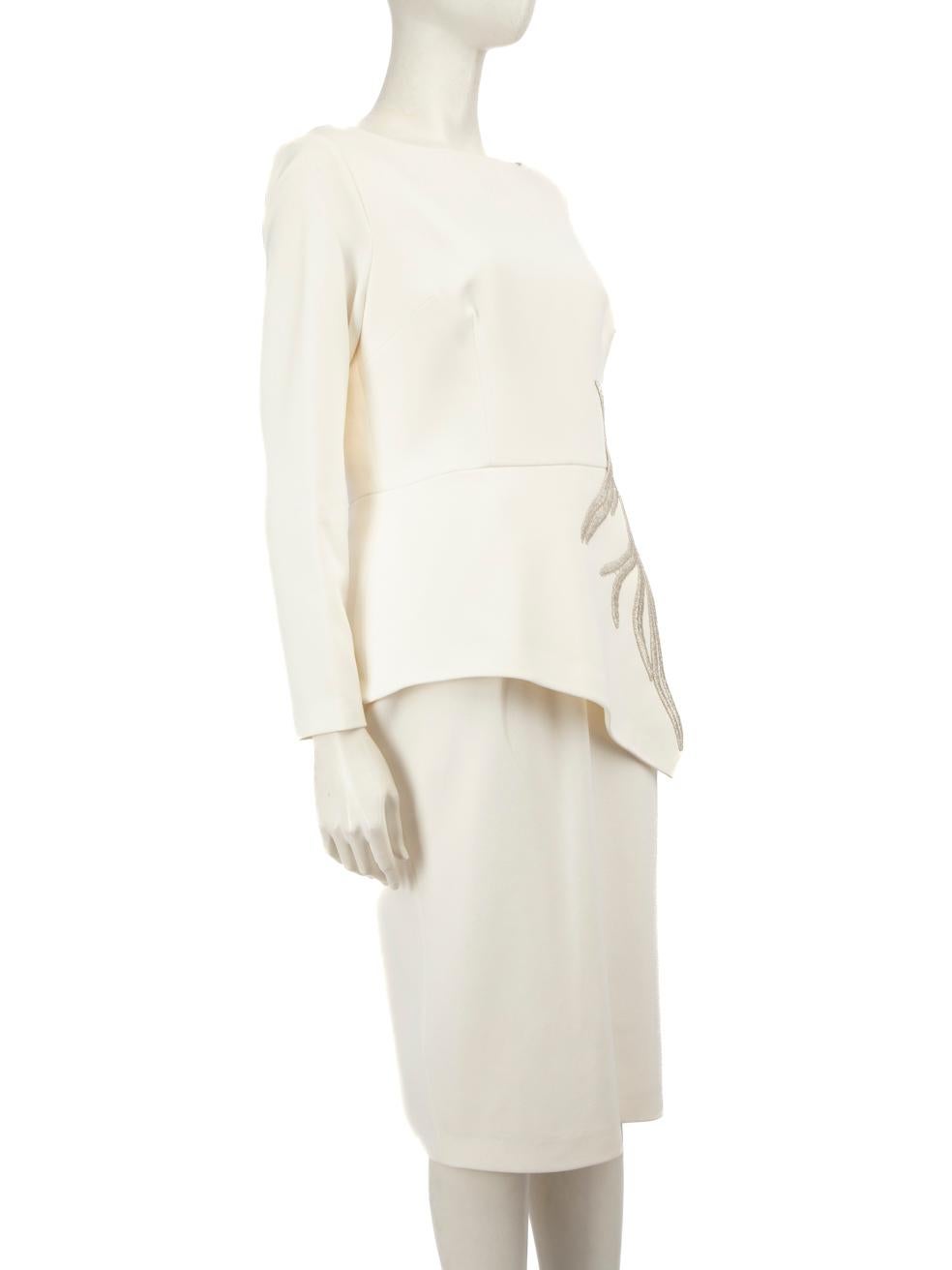 CONDITION is Very good. Minimal wear to the dress is evident, there is discolouration around the neckline, the front shoulder area and the peplum detail on the back of this used Safiyaa designer resale item.
 
 
 
 Details
 
 
 White
 
 Polyester
 
