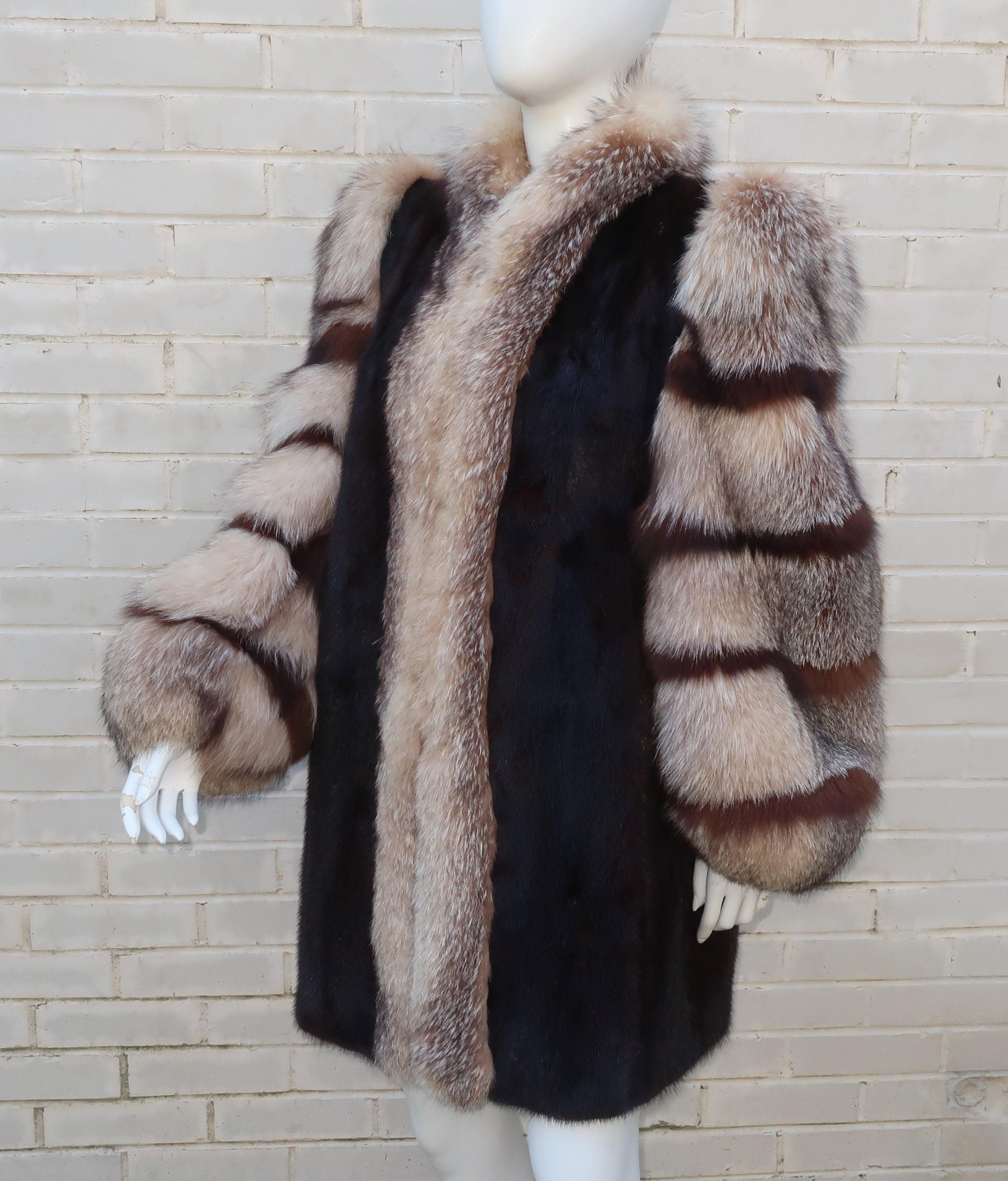 Saga Brown Mink & Fox Fur Stroller Jacket Coat, 1980's In Good Condition In Atlanta, GA