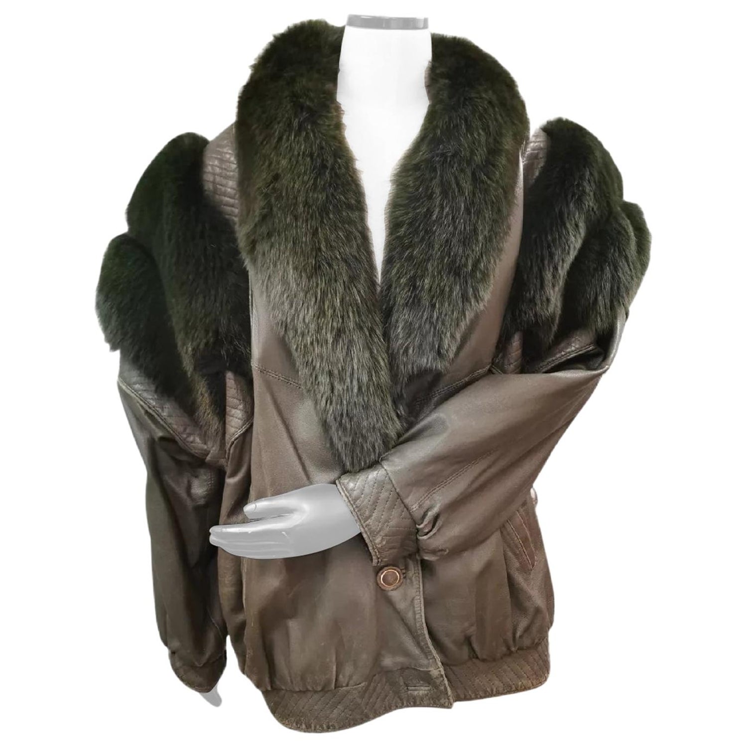 Vintage Saga Fox Fashion - 2 For Sale at 1stDibs | saga fox coat 