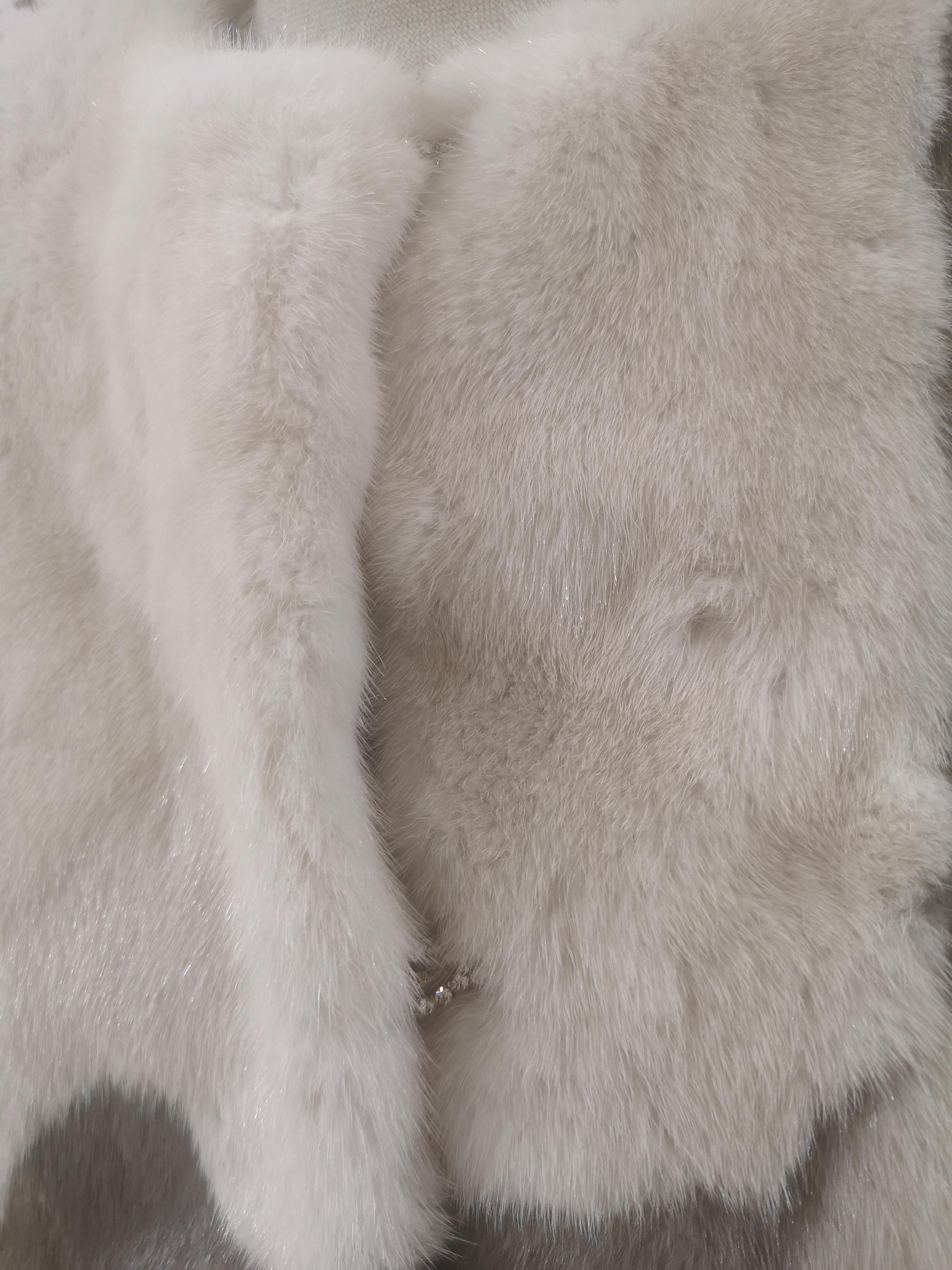 Saga Furs white yellow grey mink Fur 13