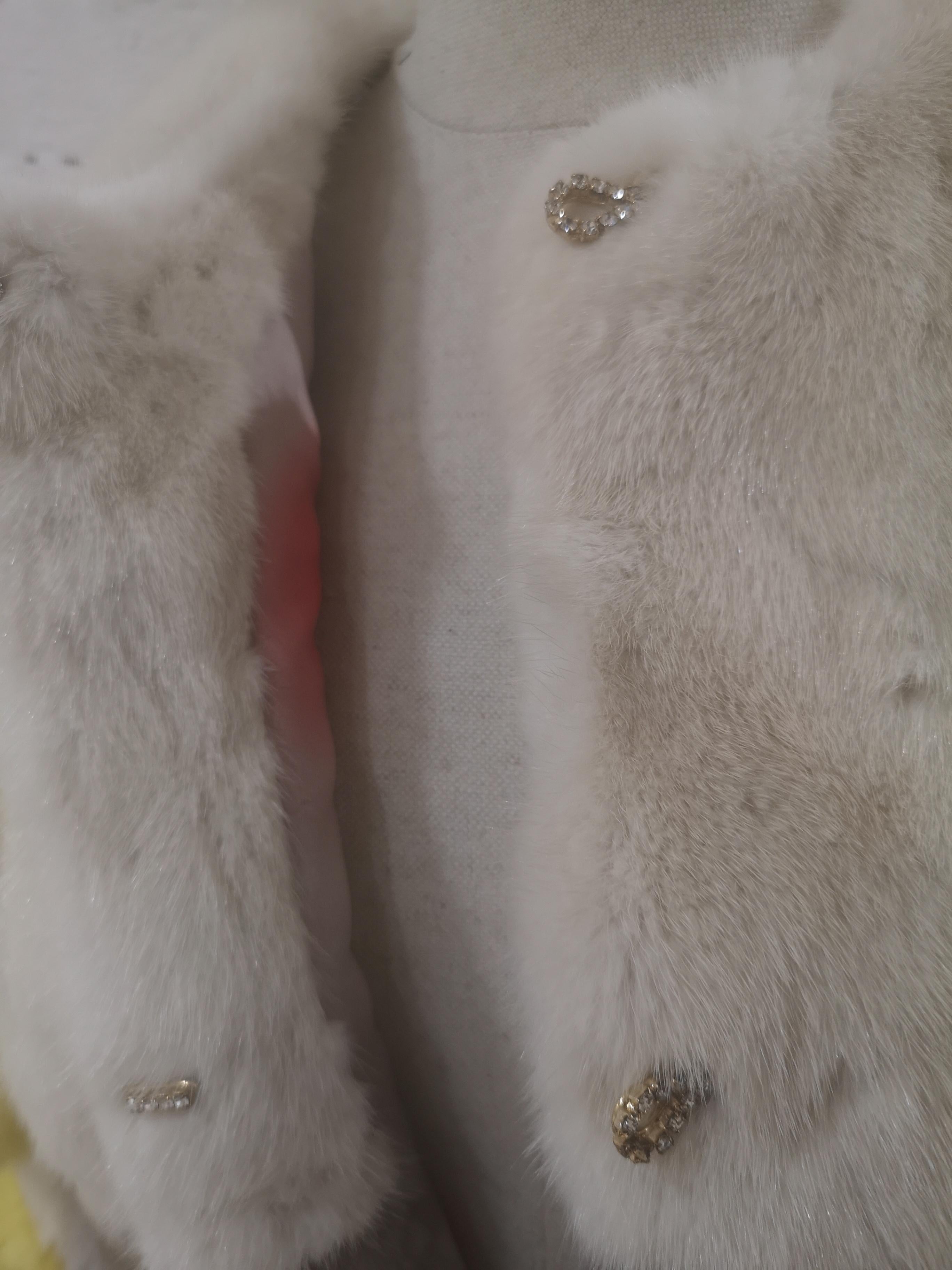 Saga Furs white yellow grey mink Fur 2