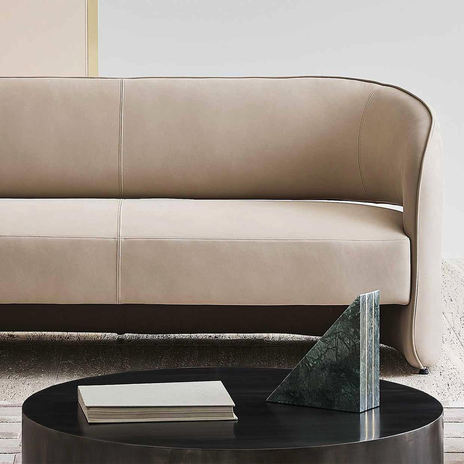 Sagala Leather Sofa In New Condition For Sale In Paris, FR