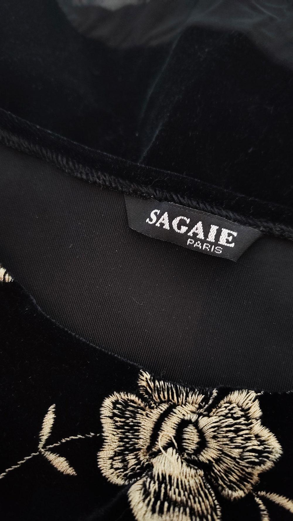 Sagaie Paris Vintage Black Velour Embroidered Stretch Velvet Bodysuit Top For Sale 4