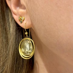 Orecchini a cerchio unici nel loro genere Sage Diamond in oro giallo, Barbara Heinrich 2026