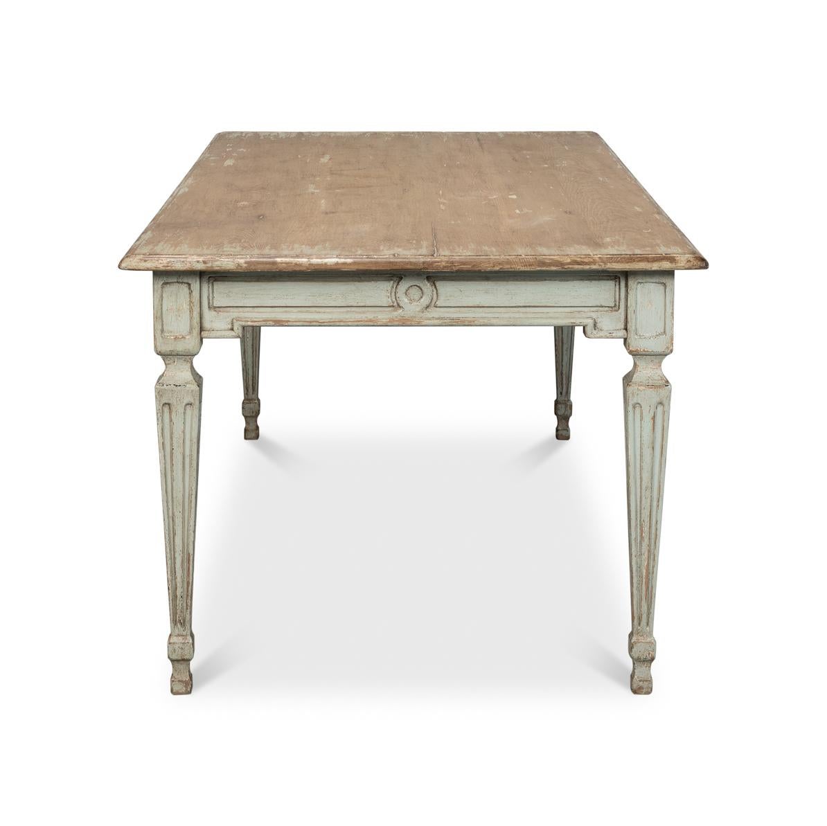Bois Table de salle à manger French Room Sage en vente