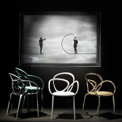 Sillón acolchado Loop verde salvia, Made in Italy