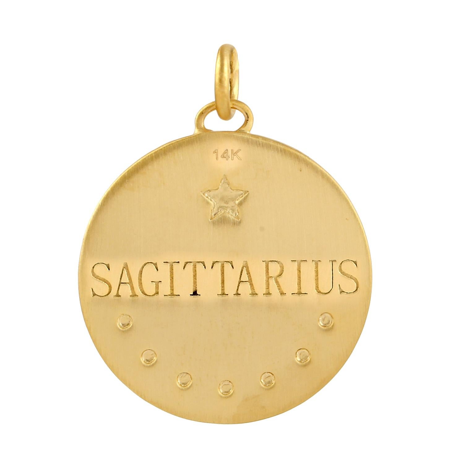 Artisan Pendentif en or jaune 14k à breloques du Zodiac Sagittaire avec diamants en vente