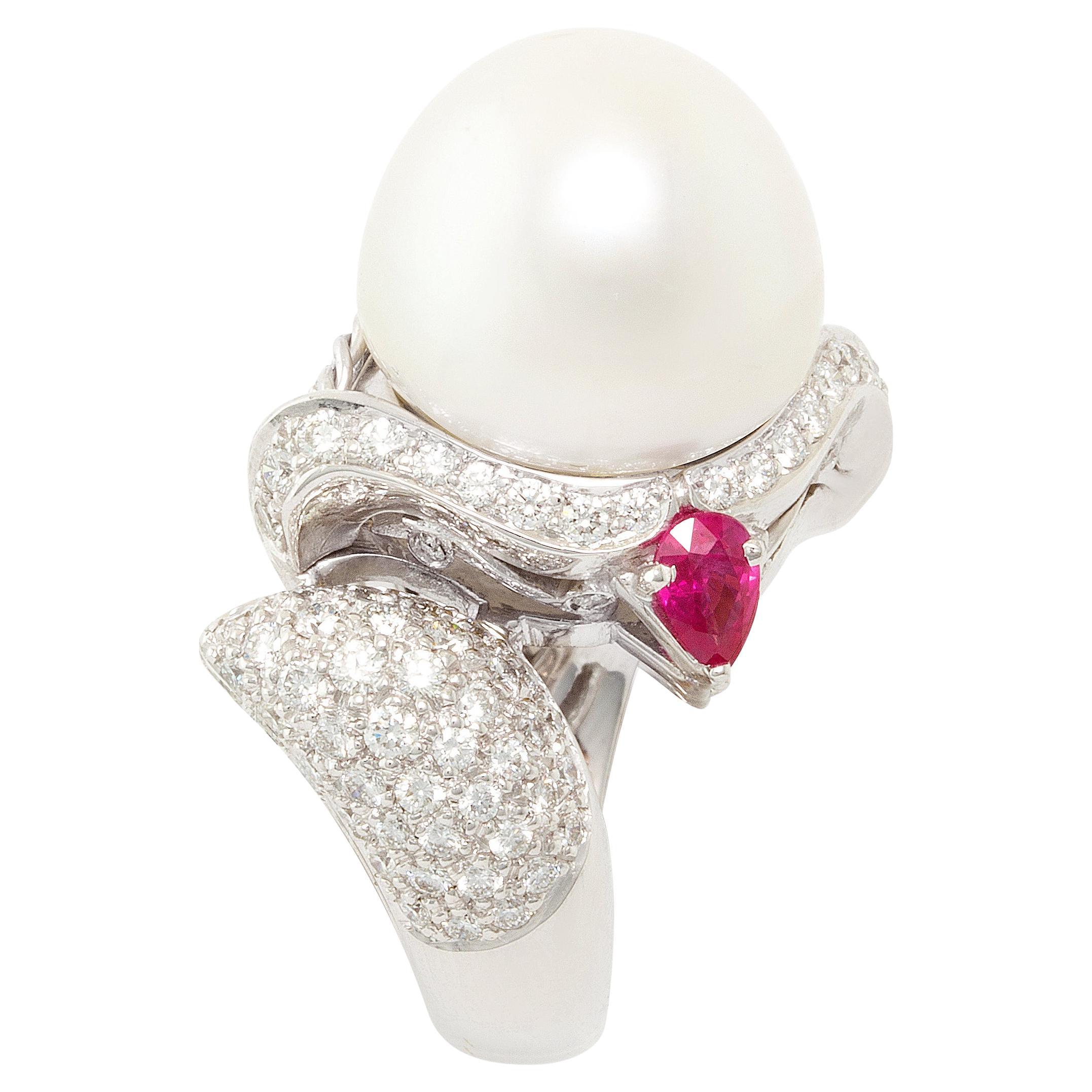 Sagittarius Zodiac Cocktail Ring South Sea Pearl Diamonds Design/One par Ella Gafter