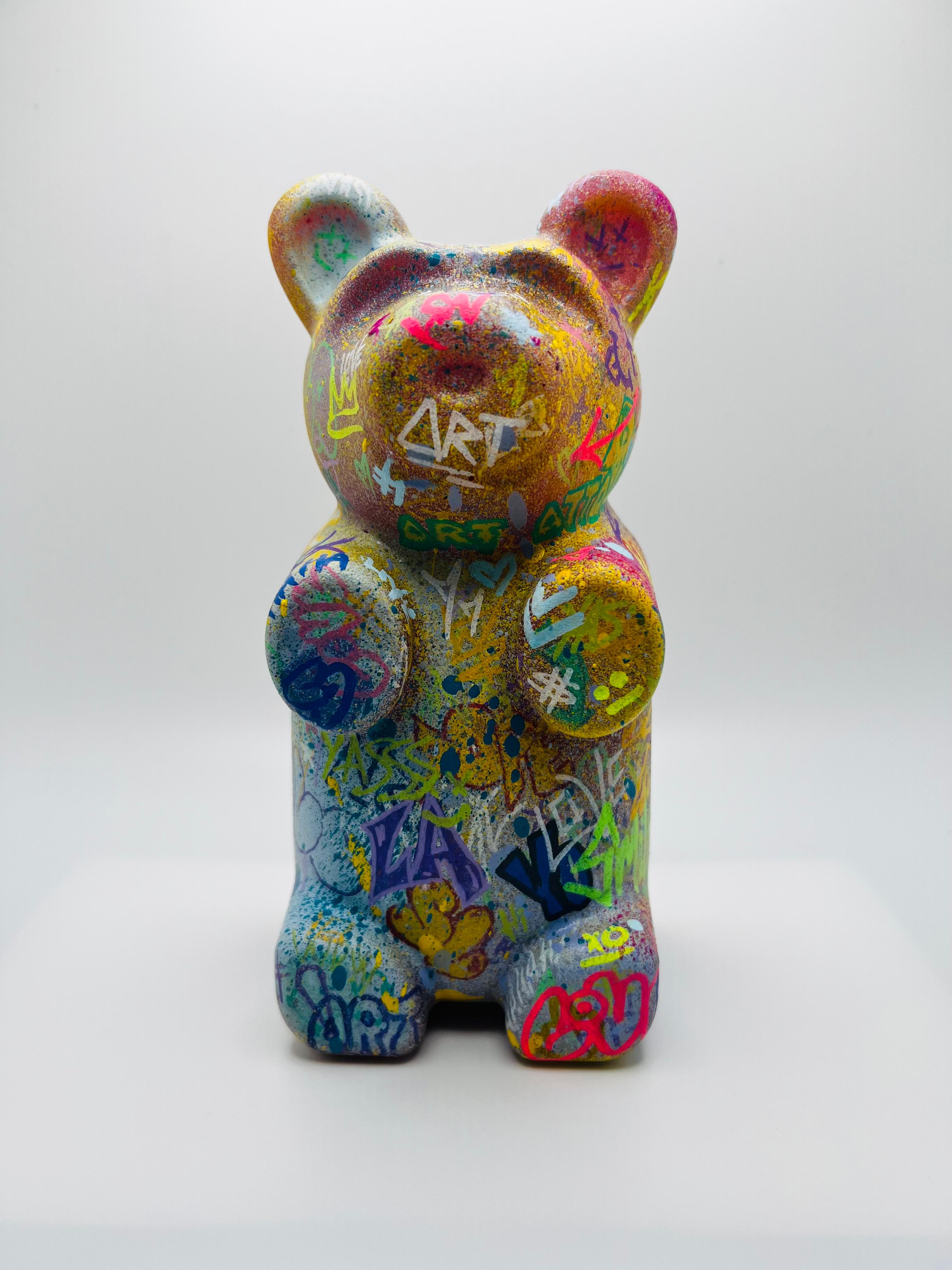 street art bear sculpture