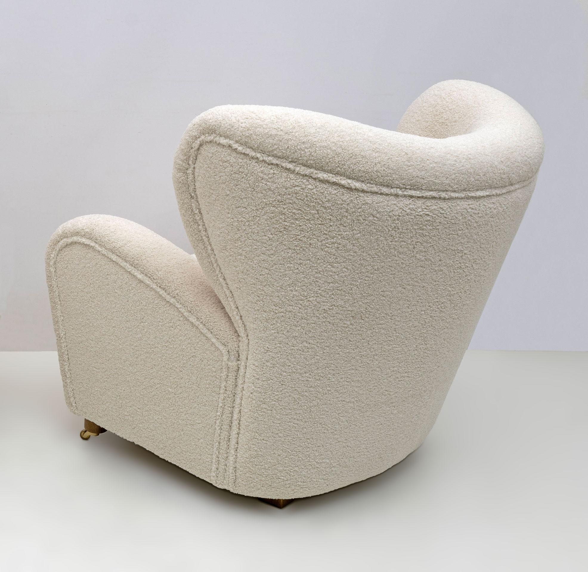 Contemporary Sahco Zero the Tired Man Bouclè Lounge Chair by Lassen For Sale