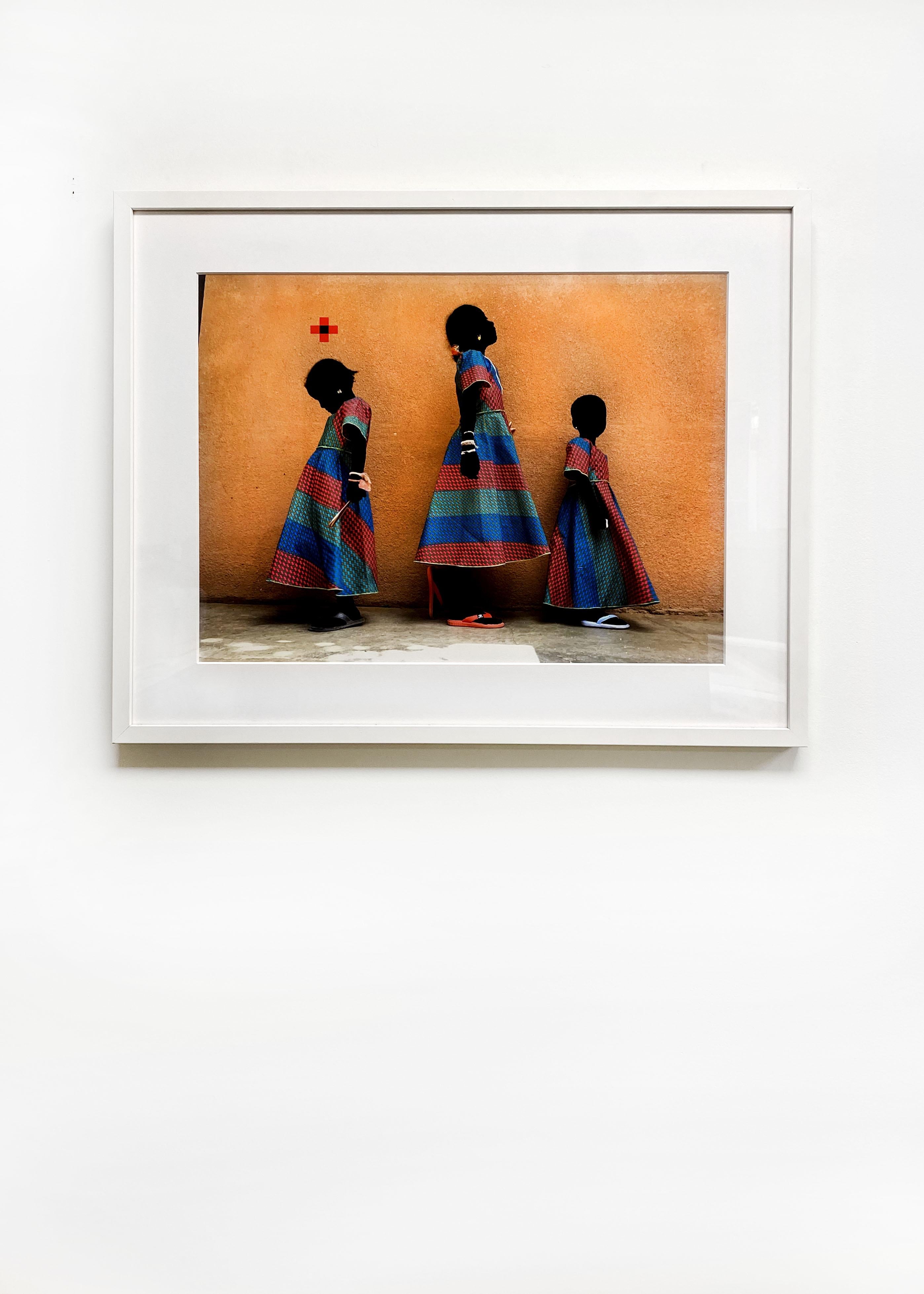 Die Champions auf dem Podium, Ouagf Paris – Mixed Media Art von Saidou Dicko
