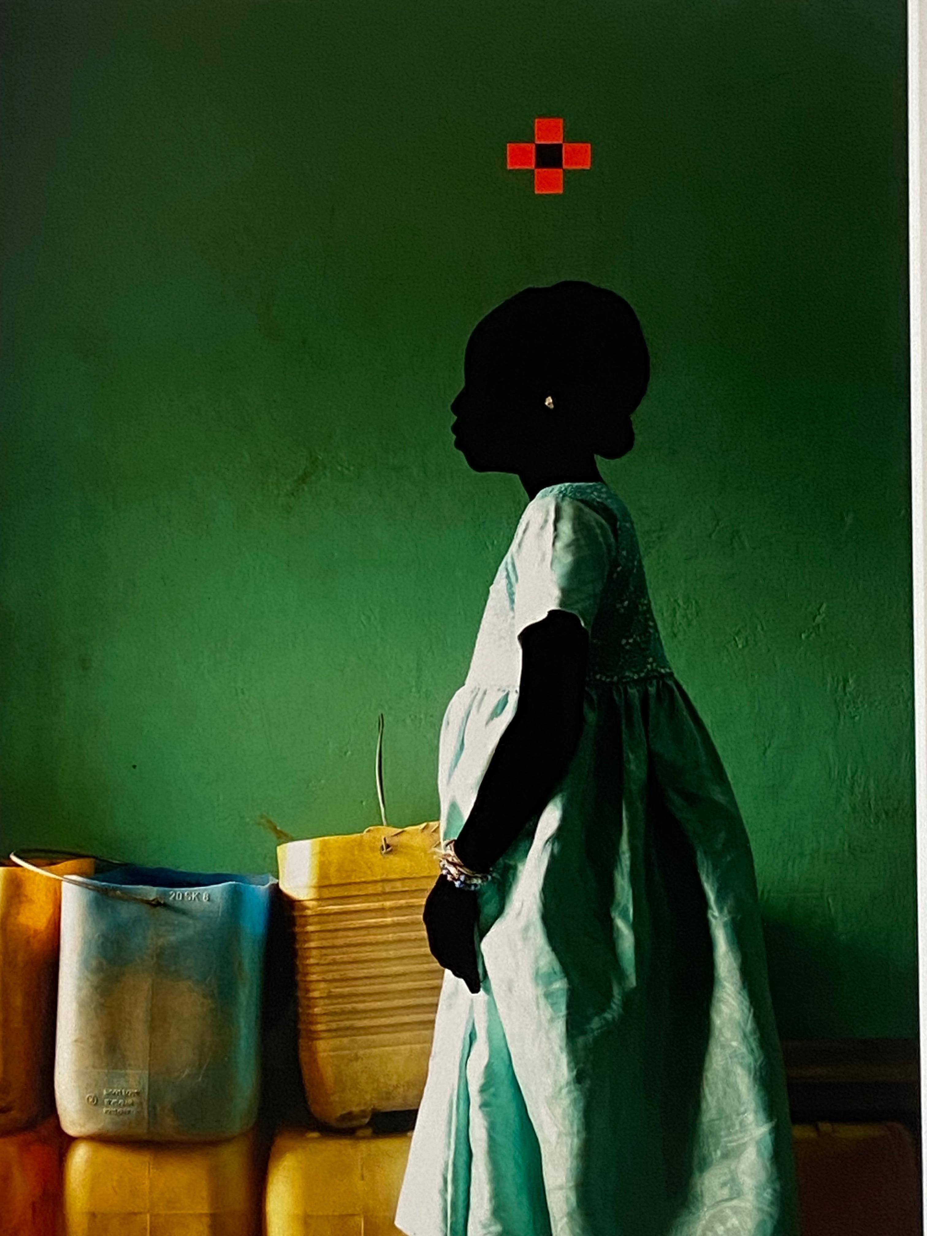 Saïdou Dicko
Je vois mon chemin, Ouaga - Paris, 2019
Impression pigmentaire d'archives peinte à la main ; collage numérique sans retouche
Dimensions encadrées : 31 1/2 x 23 1/2 pouces  (80 x 59.7 cm)  Dimensions de l'image : 23 x 15 pouces  (58.4 x