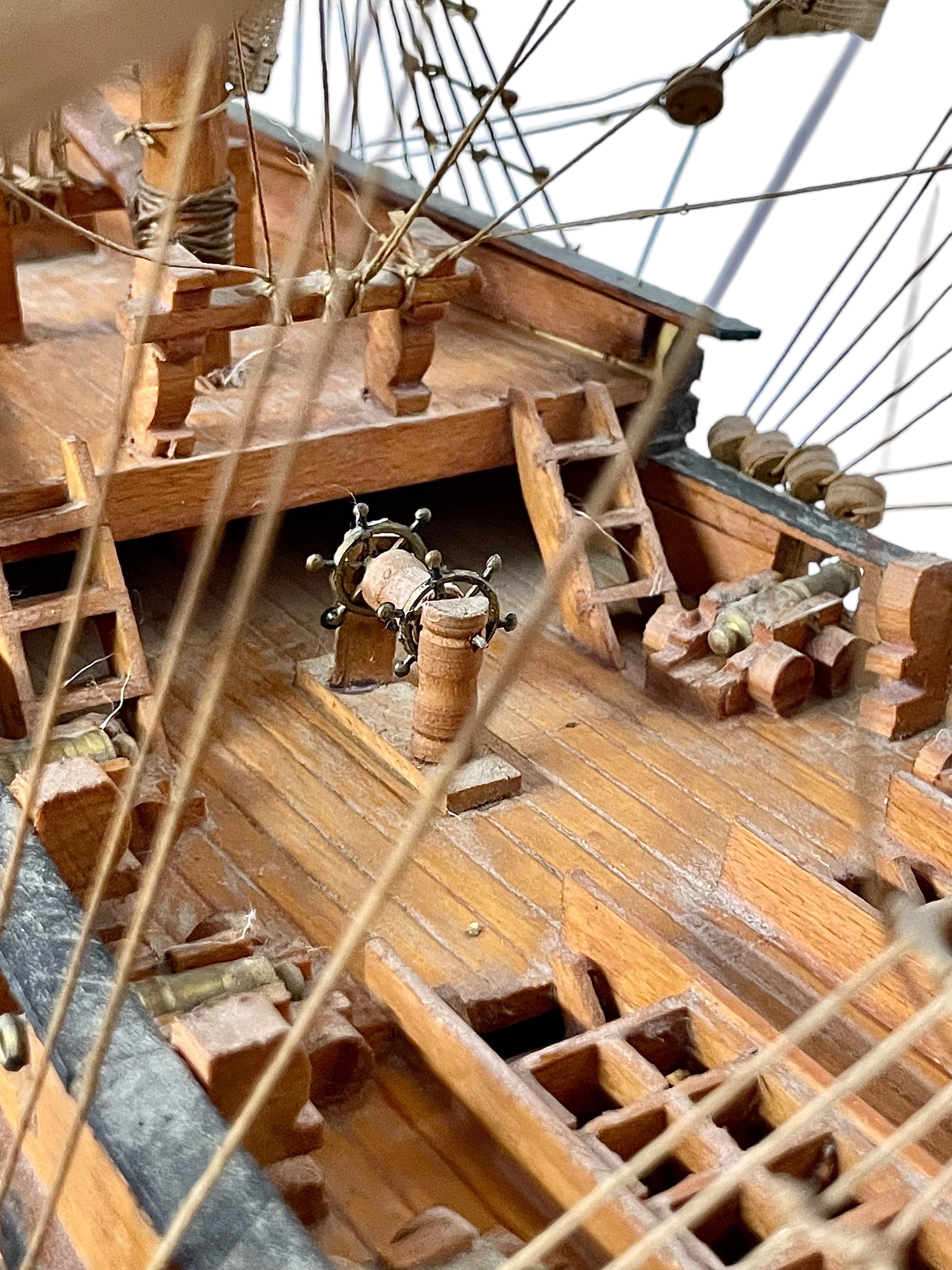 Modèle de bateau à voile de la victoire du HMS, 1805 en vente 5