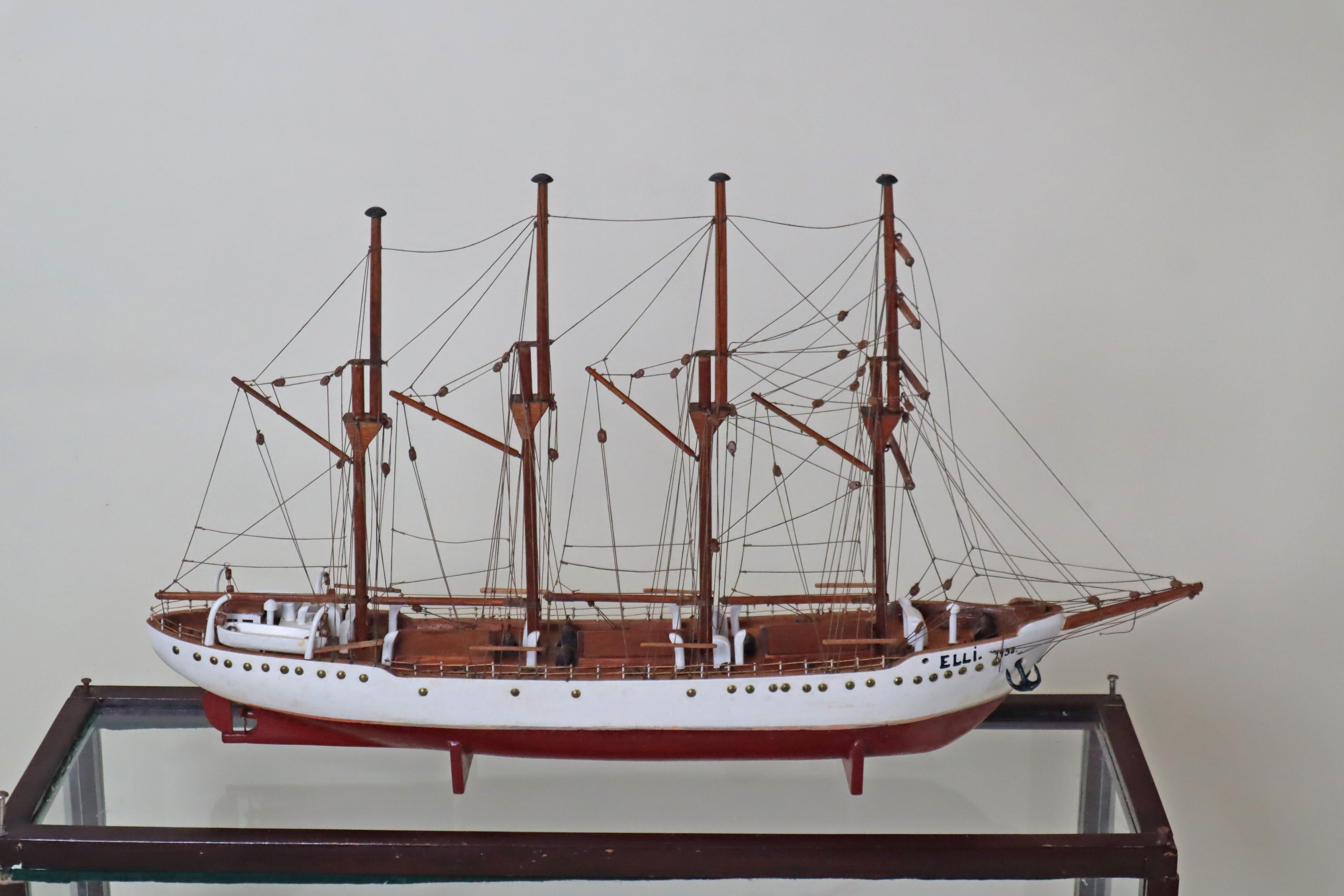 Sailing Training Ship Full-Rigged Ship Elli in the Display Case 1958 Denmark For Sale 8