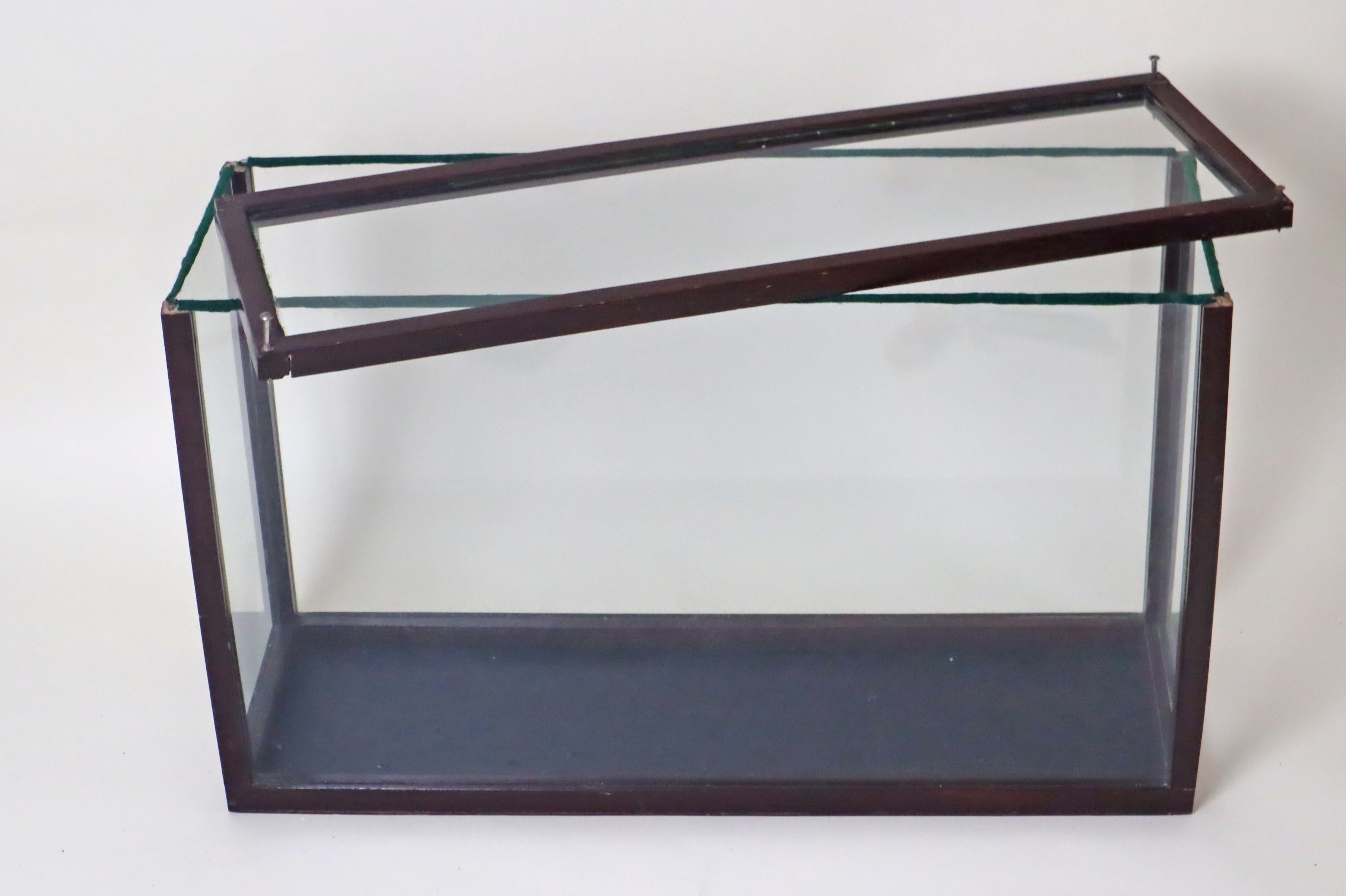 Sailing Training Ship Full-Rigged Ship Elli in the Display Case 1958 Denmark For Sale 10