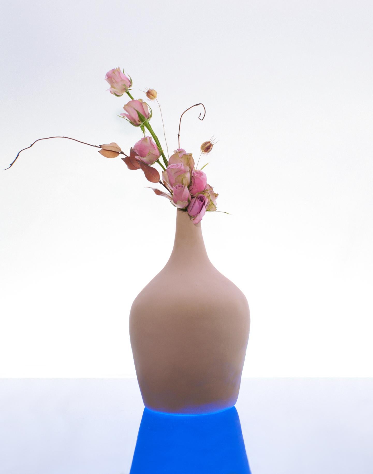XXIe siècle et contemporain Vase de marin glaçure texturée faite à la main en vente