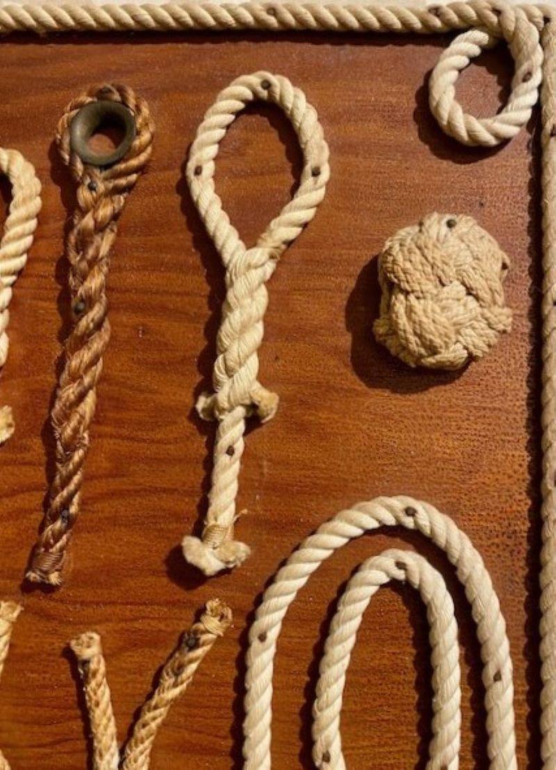 Tabla de nudos de arte popular marinero, hacia 1940 mediados del siglo XX en venta