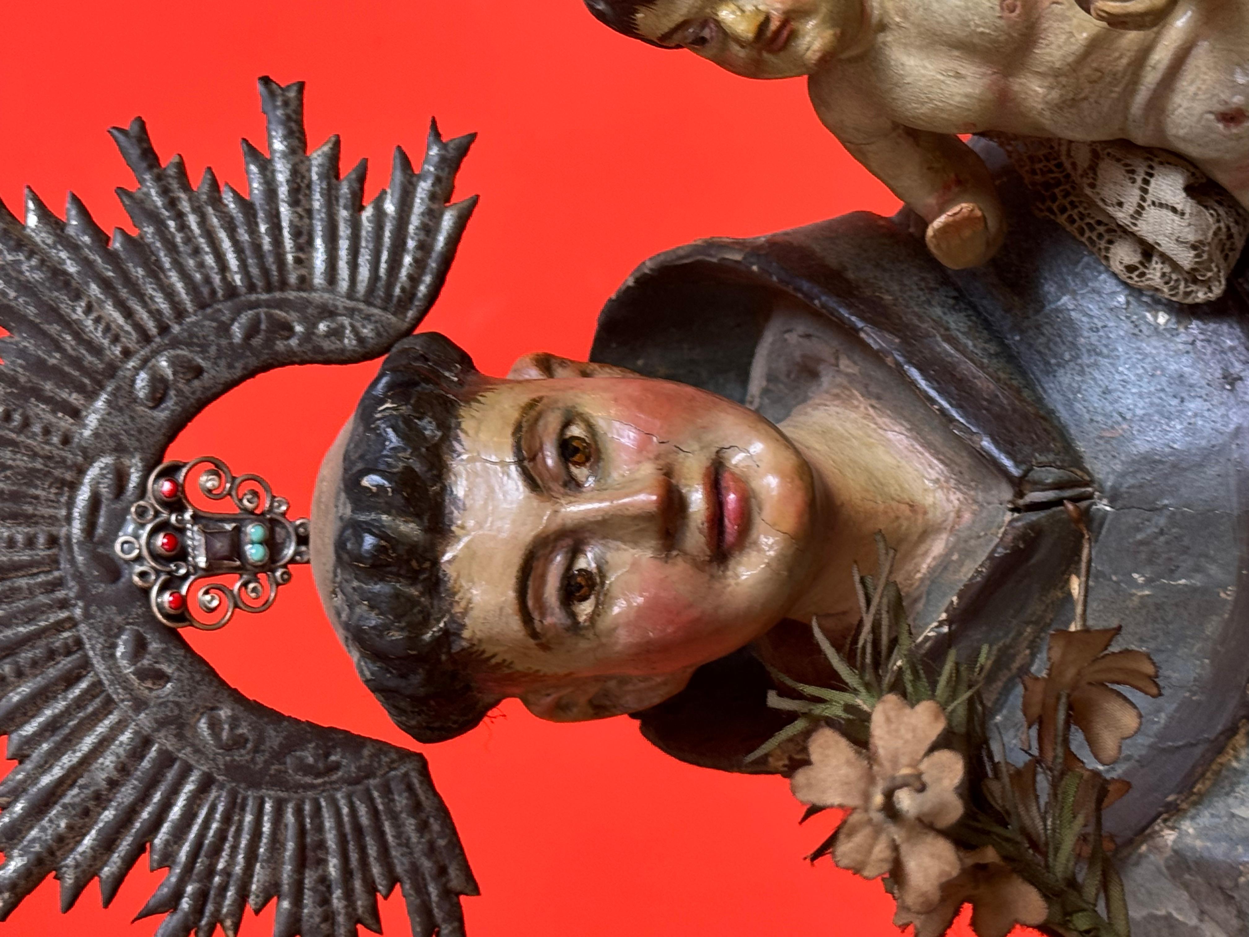 Sant'Antonio da Padova con il Bambino, Scuola ispano-coloniale, XVII secolo in vendita 2