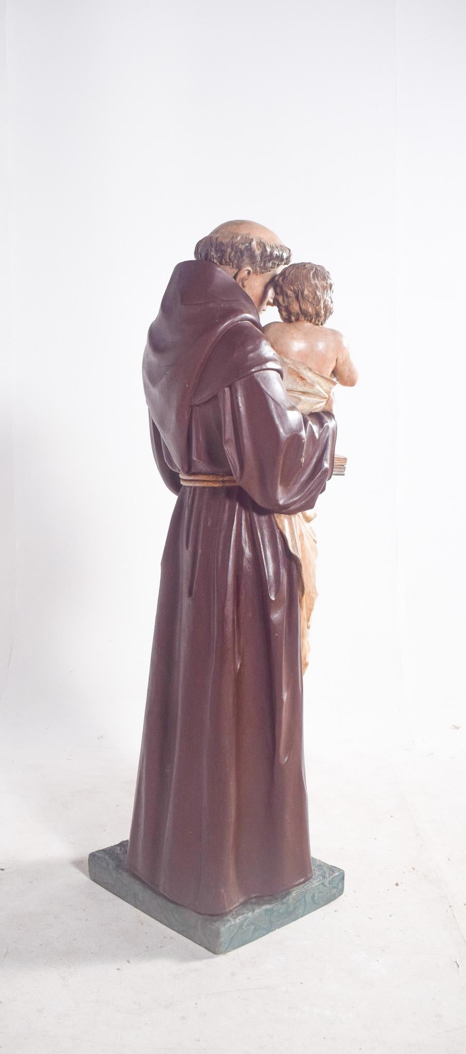 Dipinto a mano Sant'Antonio con il Bambino Scultura in ceramica in vendita