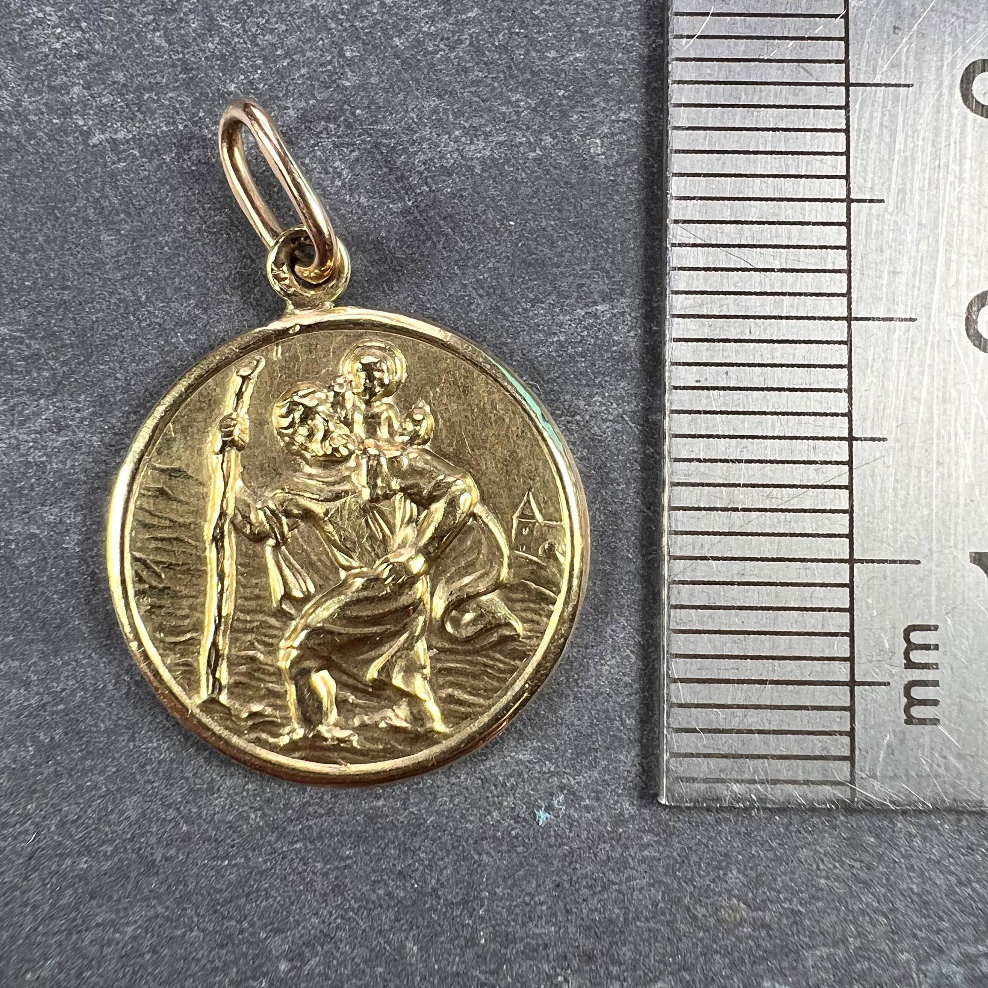 Pendentif breloque Saint Christopher en or jaune 14K  en vente 6
