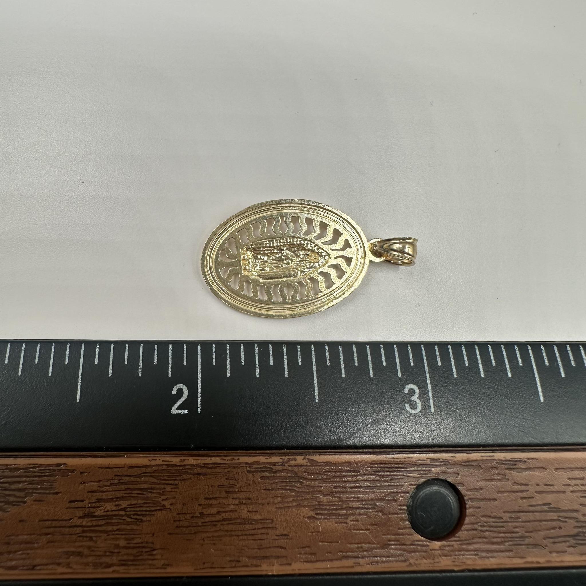 Pendentif Saint Christophe en or jaune 14kt - 2.04g, Brushed Back, New en vente 5