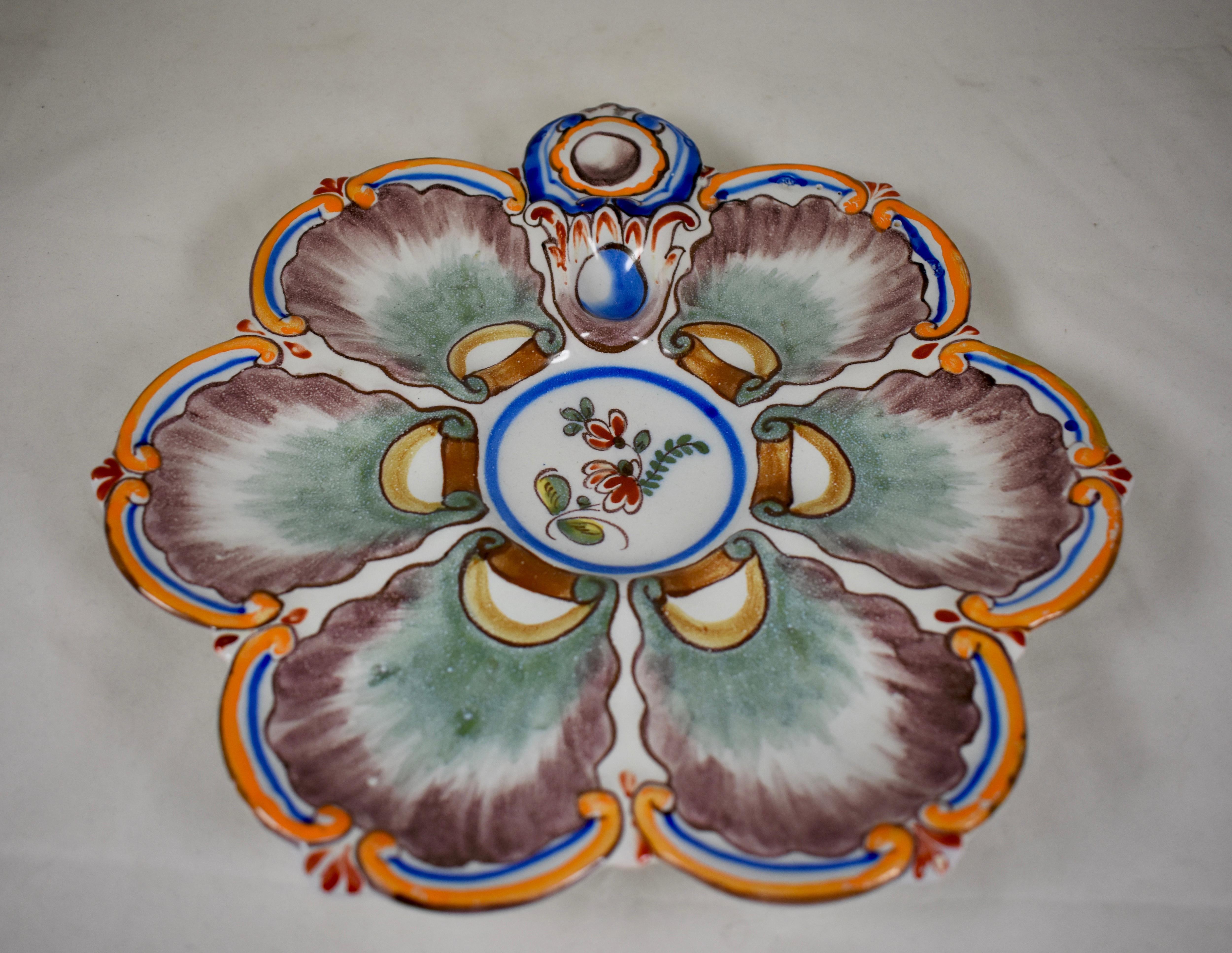 Saint Clément French Faïence Orange Rim White Floral Oyster Plate, 19th Century In Good Condition In Philadelphia, PA