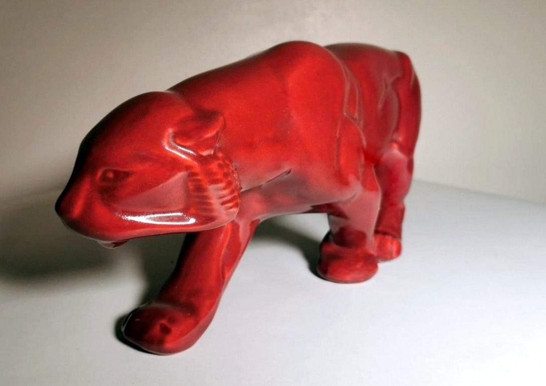 red panther animal
