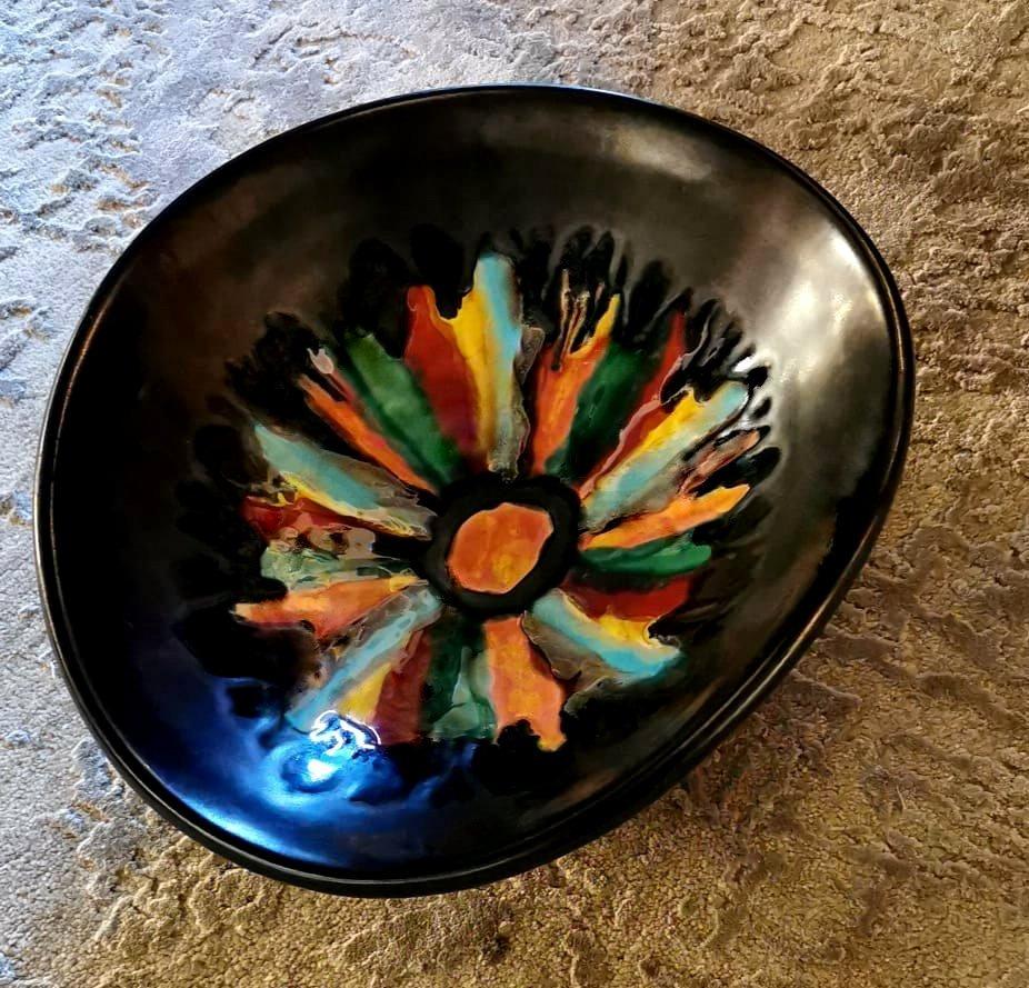 Saint-Clement Style French Glazed Ceramic Table Centerpiece Multicolor In Good Condition In Prato, Tuscany