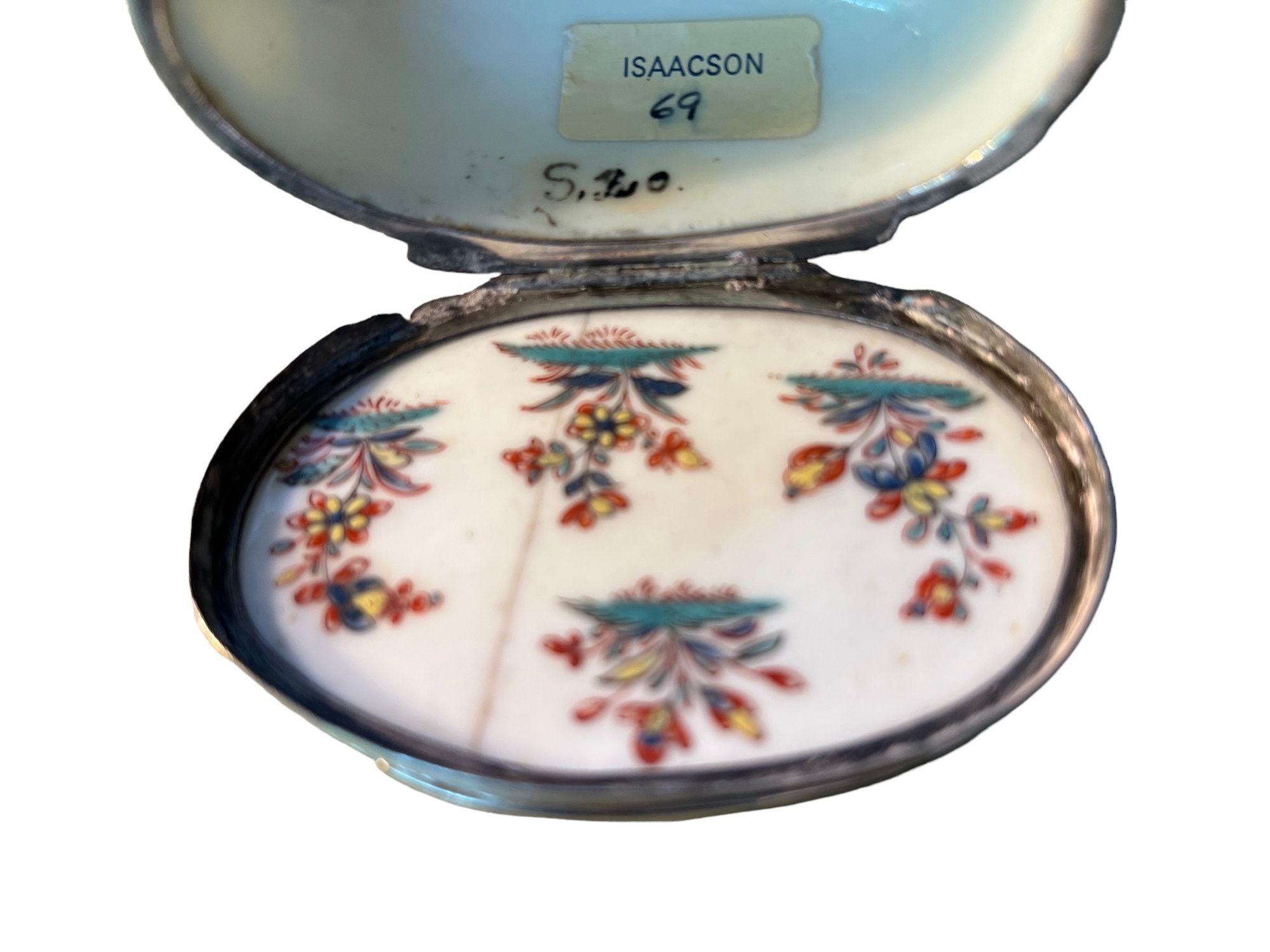 Saint-Cloud snuff box in the form of a shepherd, circa 1735 For Sale 1