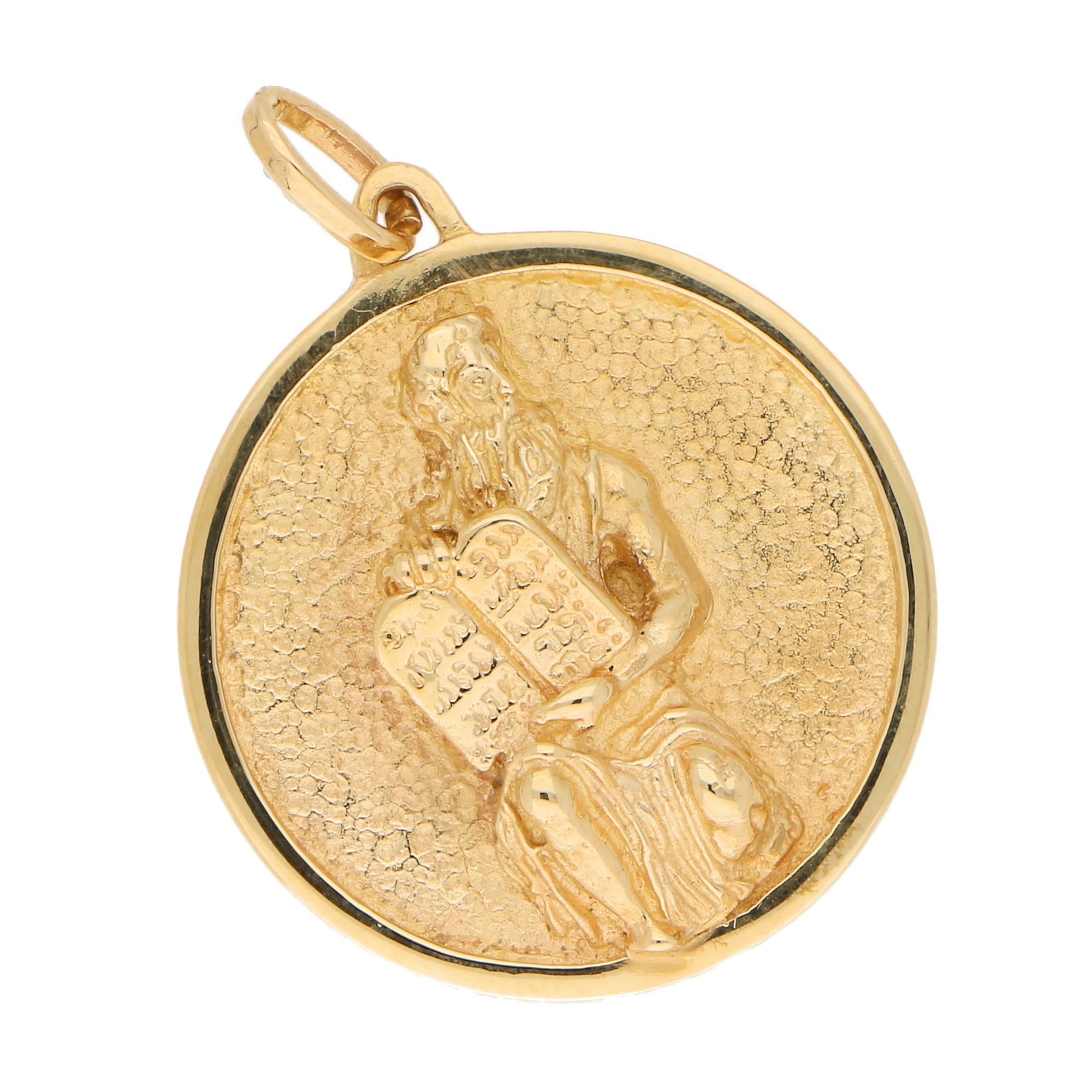 star of david medallion