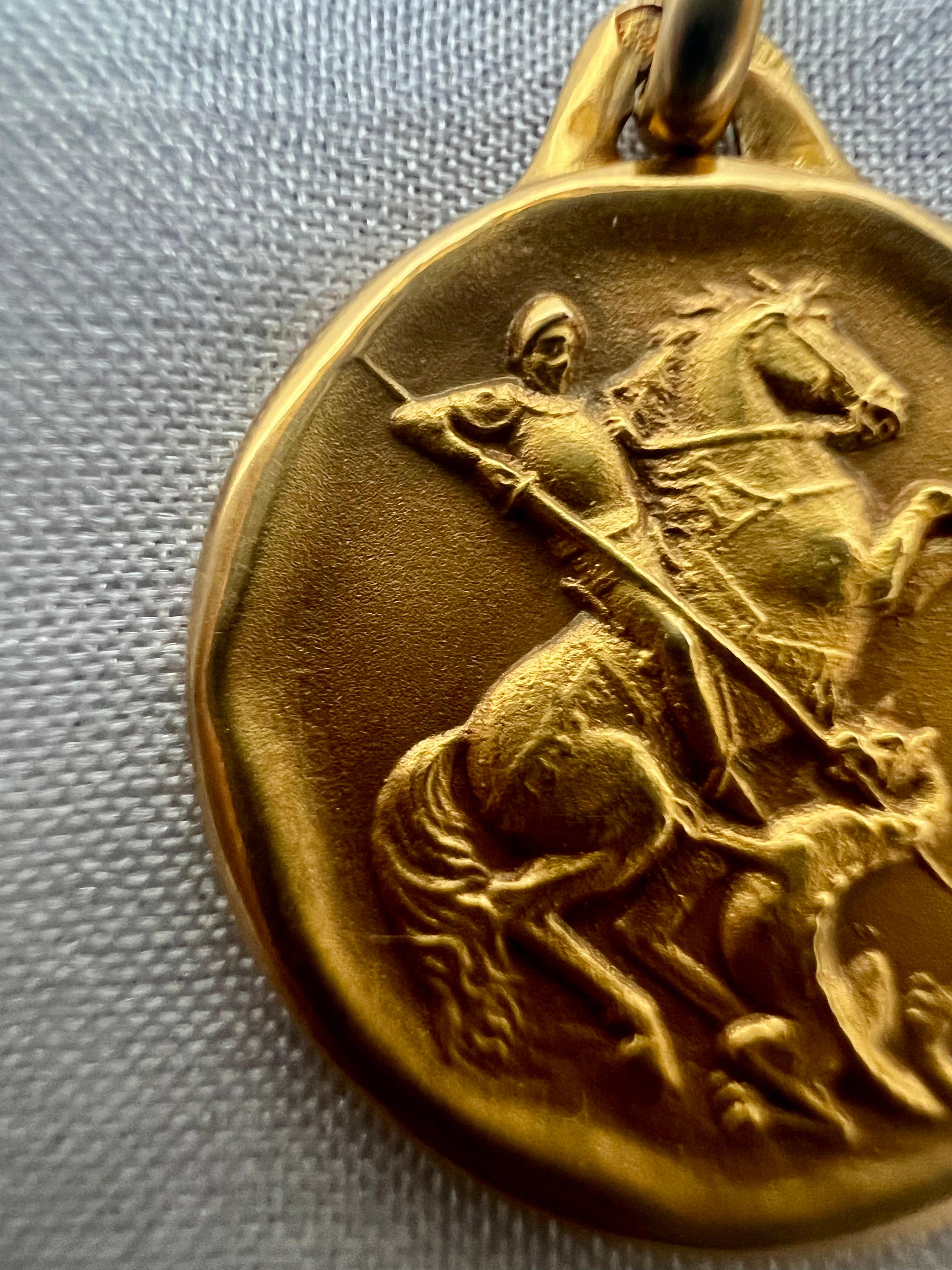 Saint George Pendant 18k Yellow Solid Gold Vintage France Religious Jewelry 3