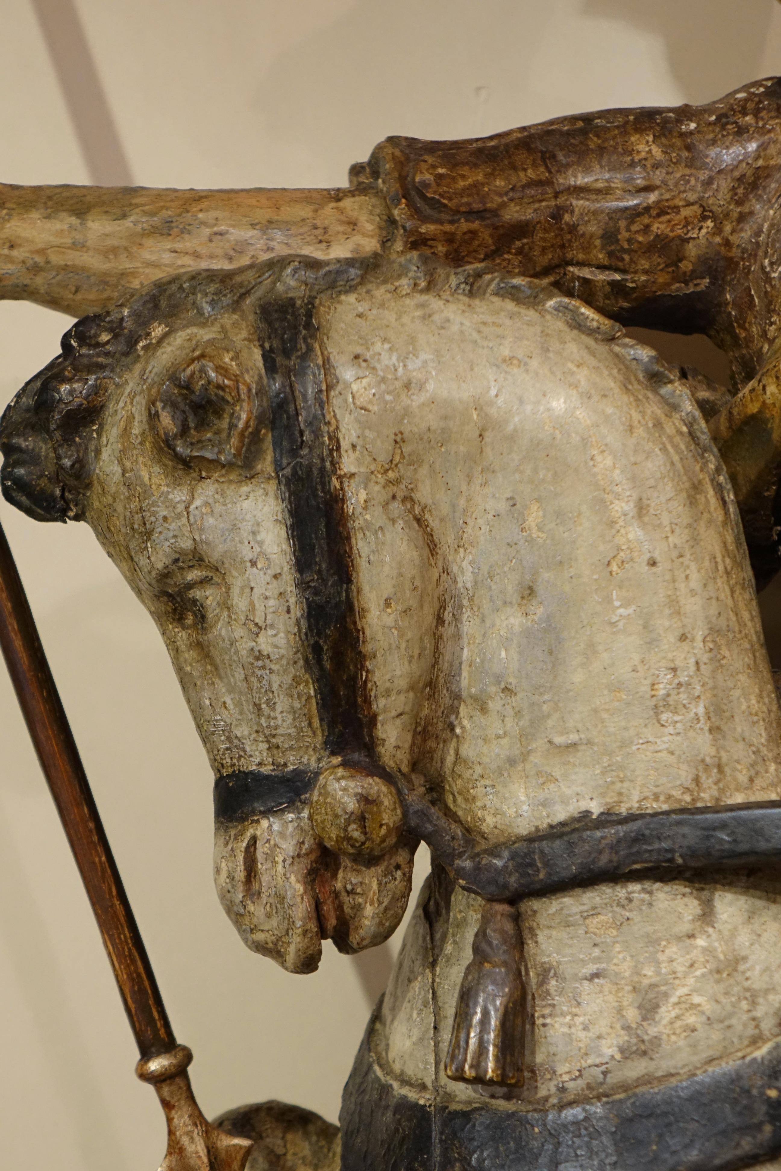 Saint George, der den Drachen tötet, 17. Jahrhundert, Italien (Holz) im Angebot