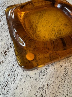 Saint Gobain amber coloured vide poche