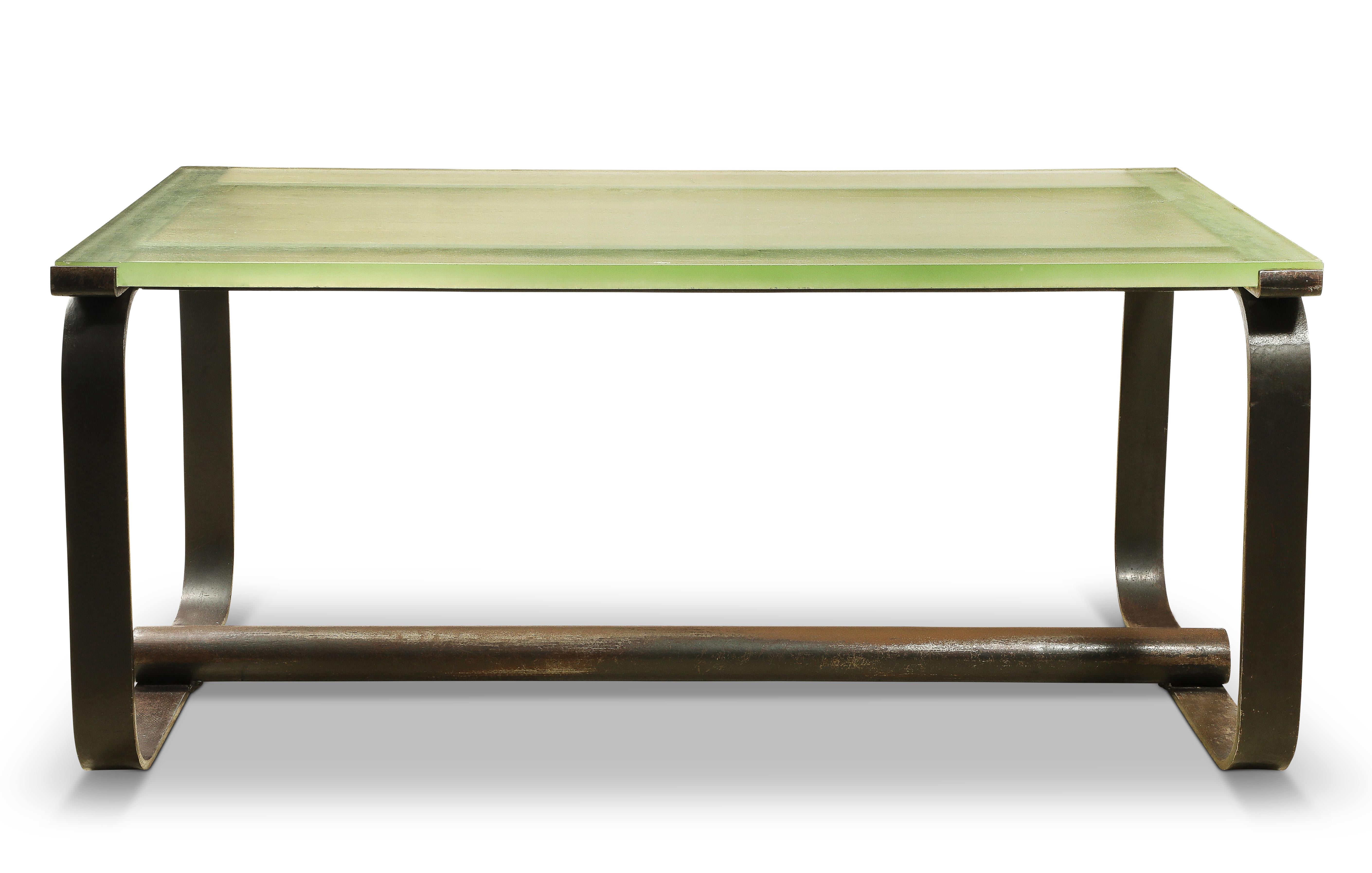Table de salle à manger de Saint Gobain, France, années 1950 Bon état - En vente à New York, NY