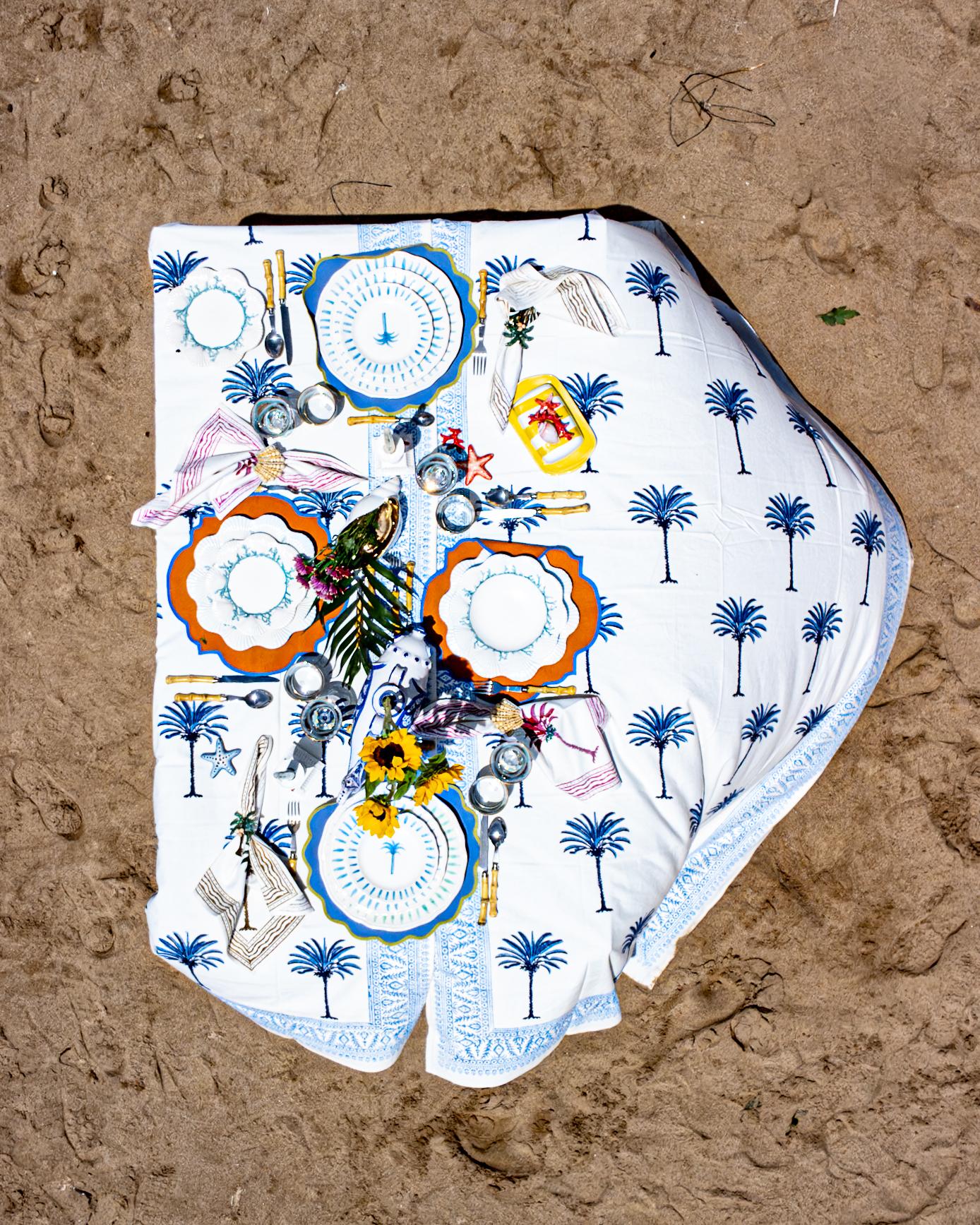 Enhance your summer entertaining with the elegant Ceramic Saint Jacques Plates. Expertly handcrafted and beautifully hand-painted in Italy, these plates feature distinctive scalloped-edge detailing inspired by the iconic Saint Jacques seashell. The